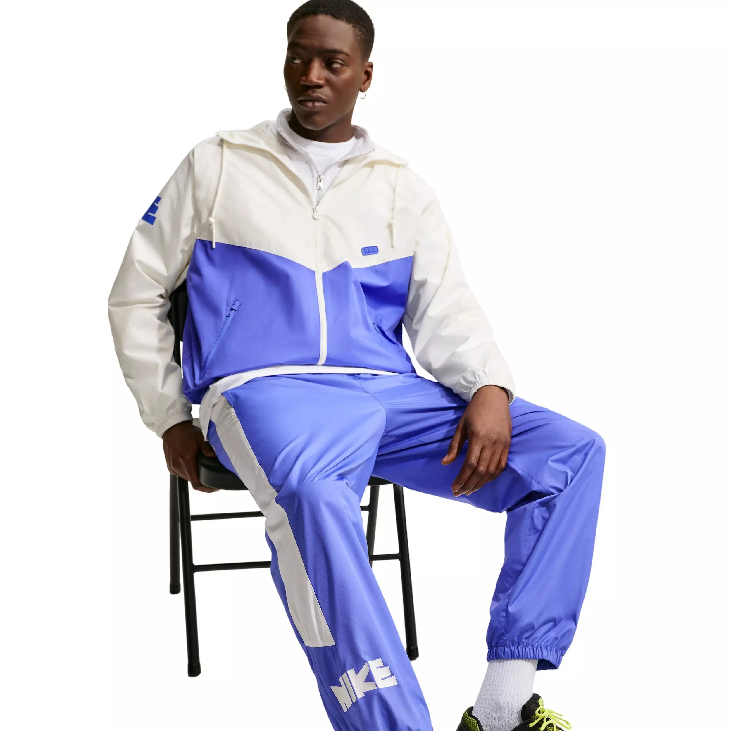 Nike Men's Windrunner Woven Graphic Pants - SAPPHIRE/WHITE