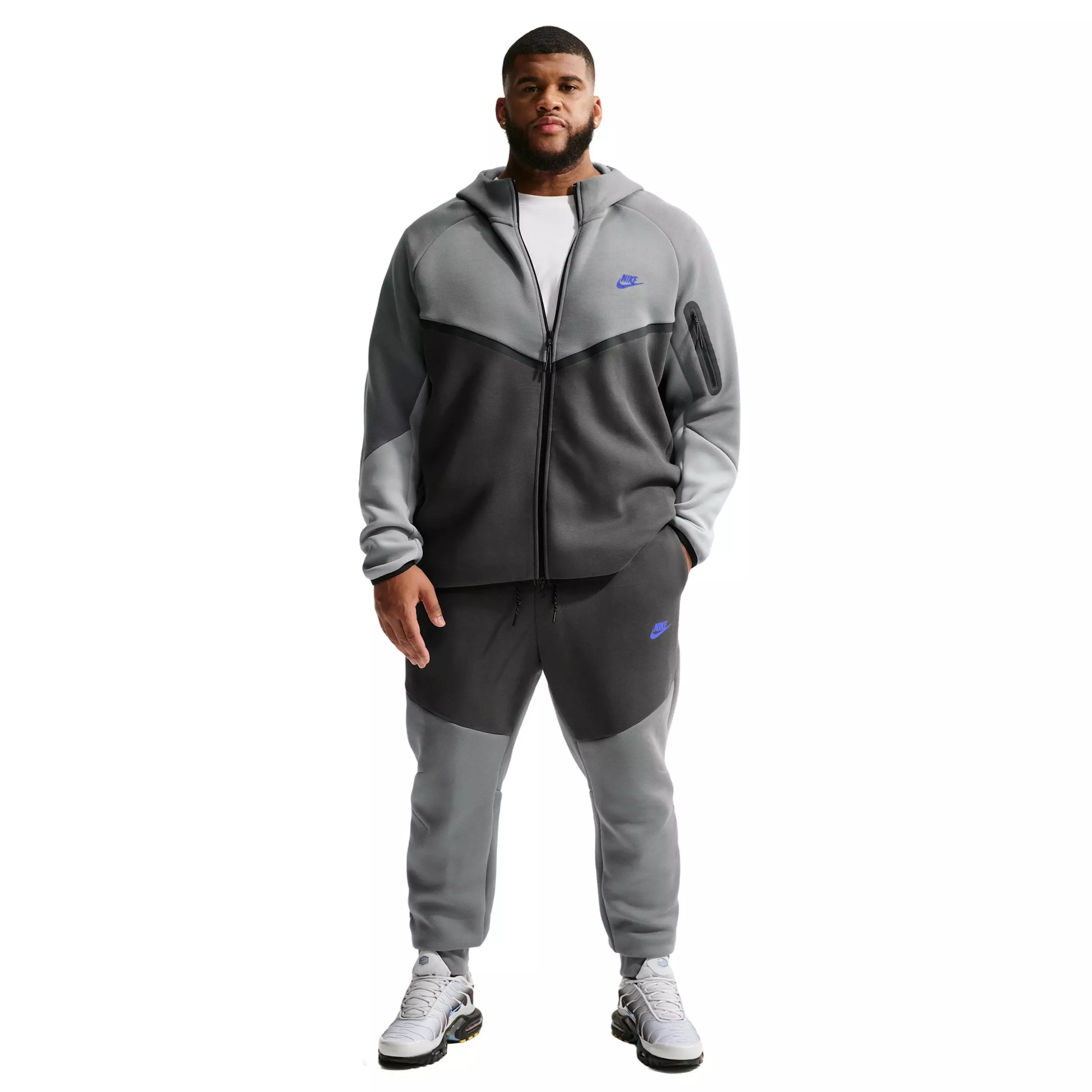 Nike Men's Futura Tech Fleece Joggers - GREY/DK GREY