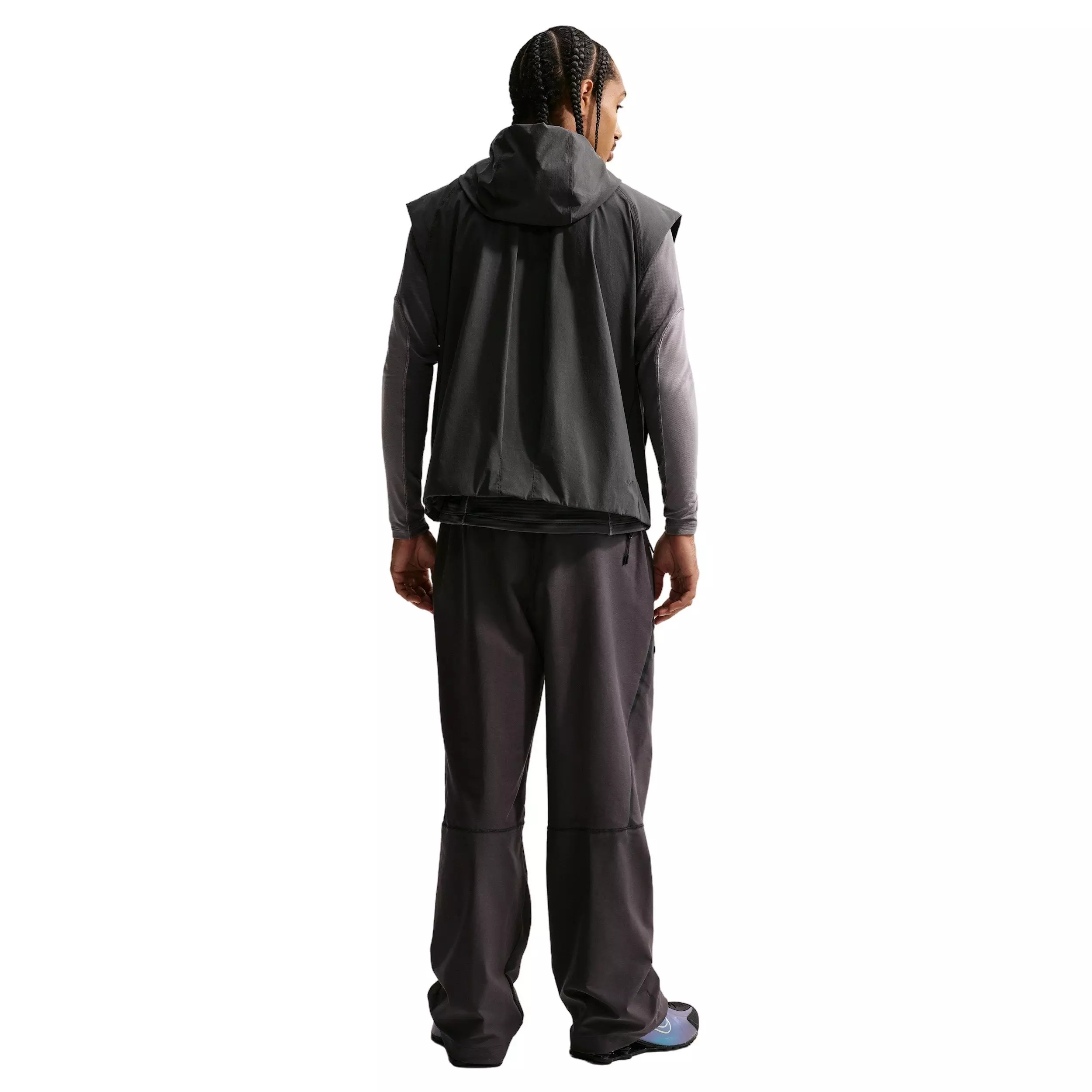 Nike Men's Tech Dri-FIT Woven Windrunner Vest -Dk Grey - DK GREY