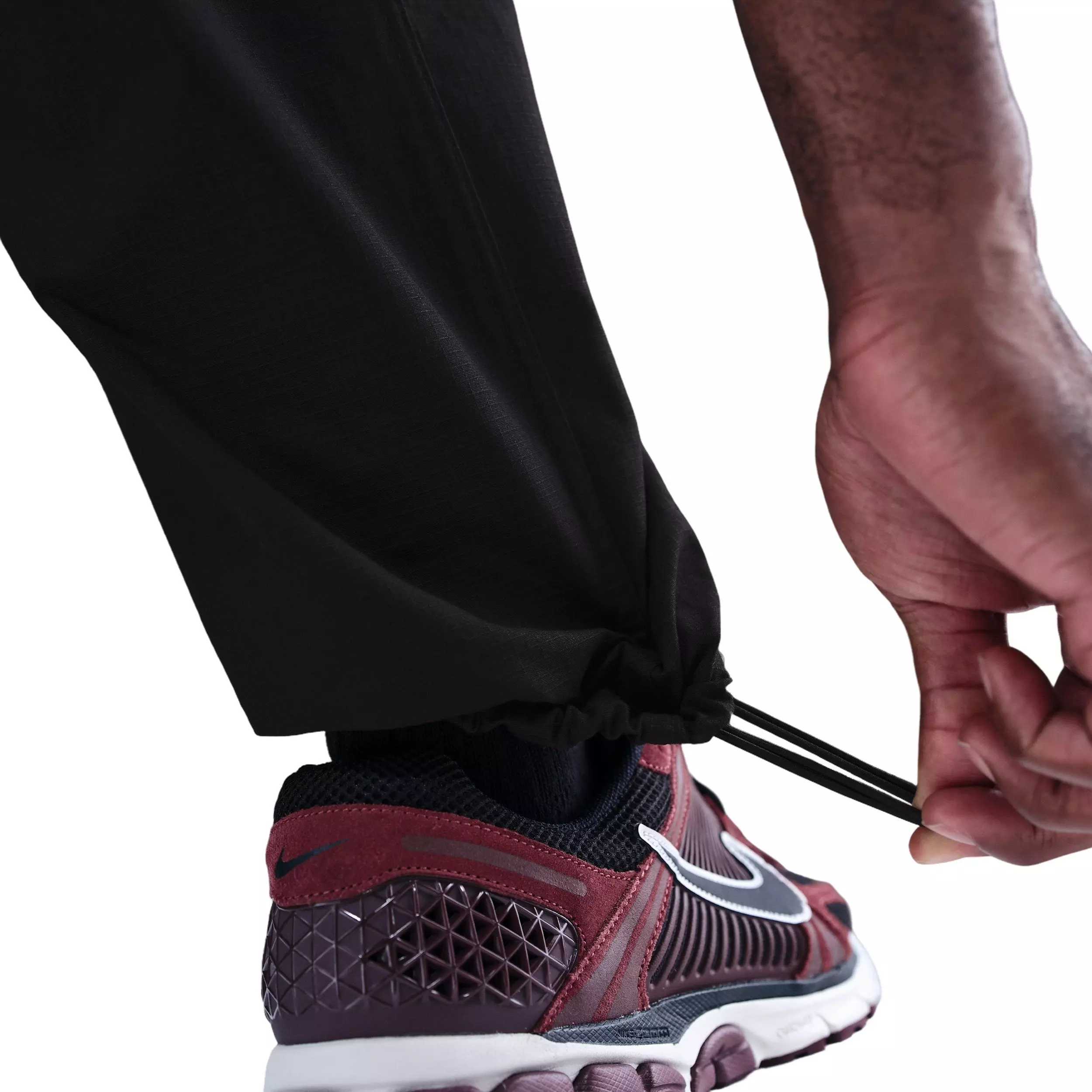 Nike Men's Sportswear Club Woven CL Cargo Pants - BLACK