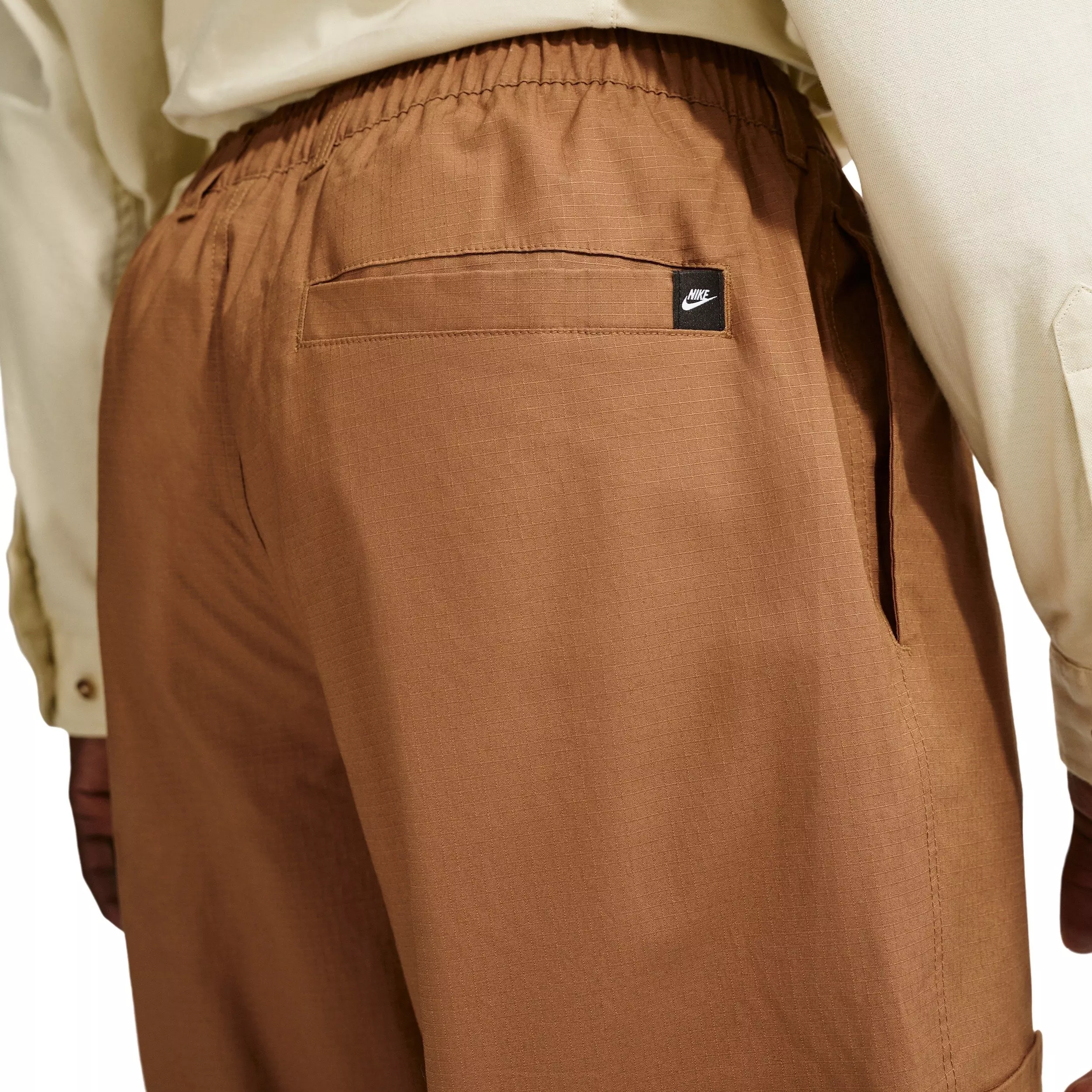Nike Men's Sportswear Club Woven CL Cargo Pants - BROWN