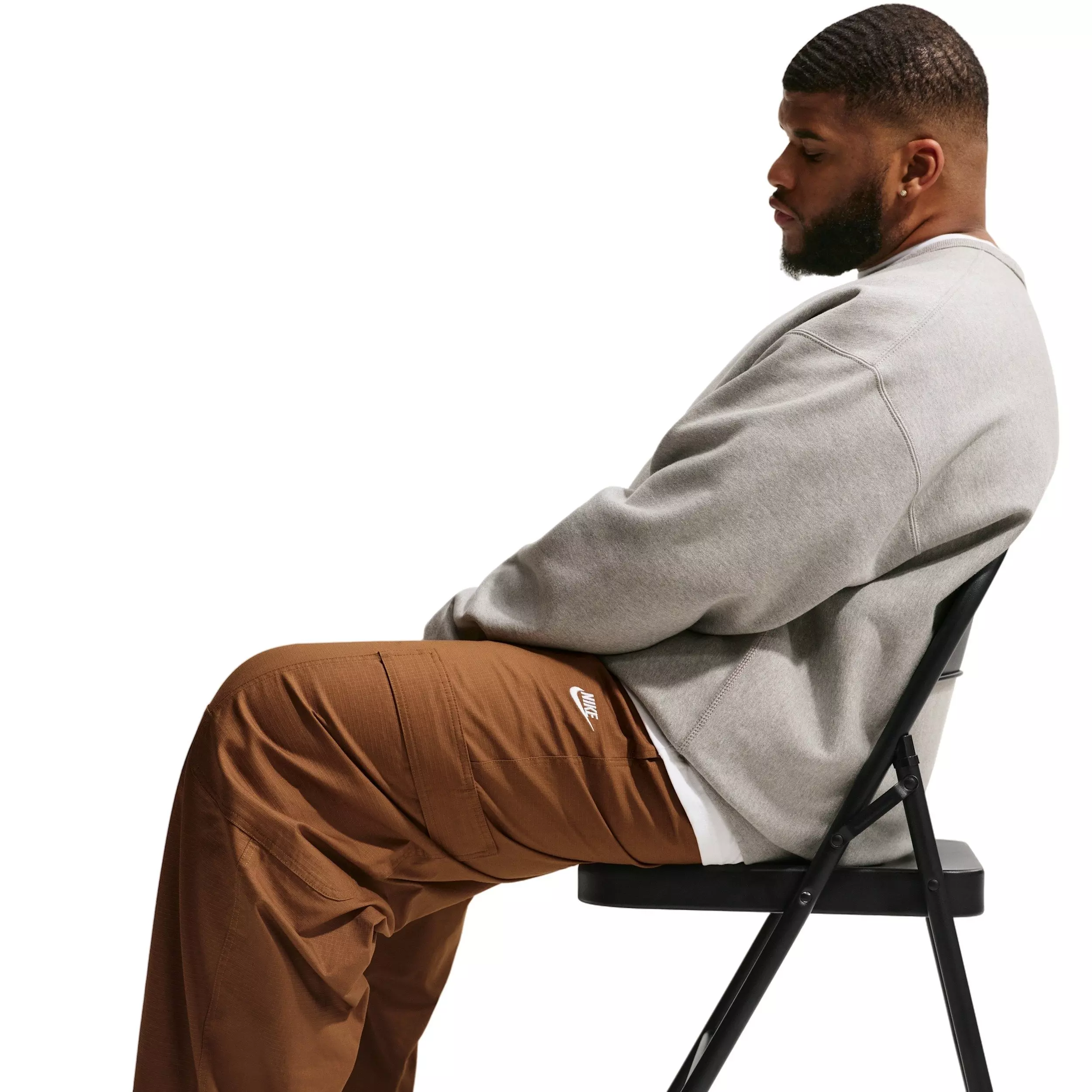 Nike Men's Sportswear Club Woven CL Cargo Pants - BROWN