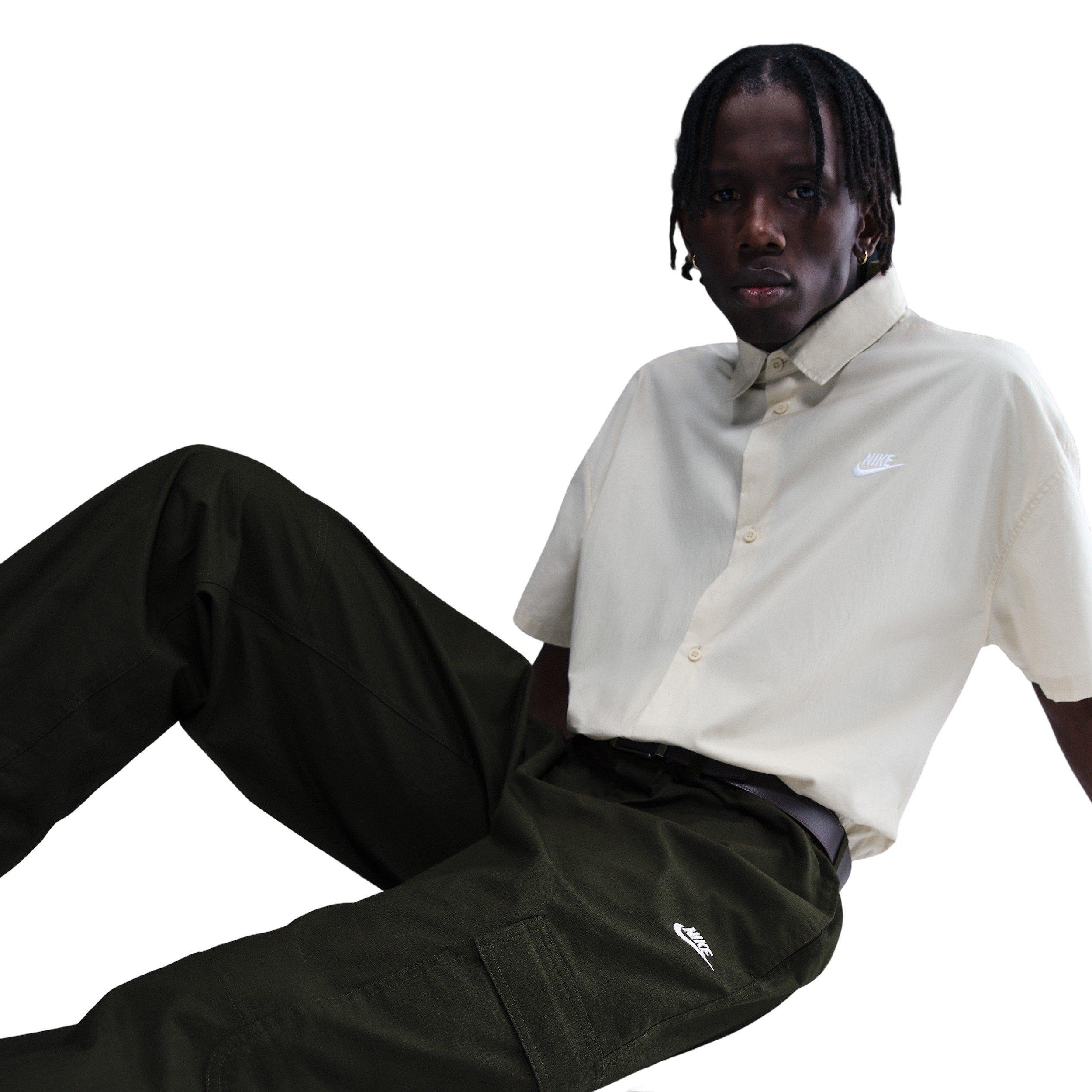 Nike Men's Sportswear Club Woven CL Cargo Pants - GREEN Thumbnail View 5