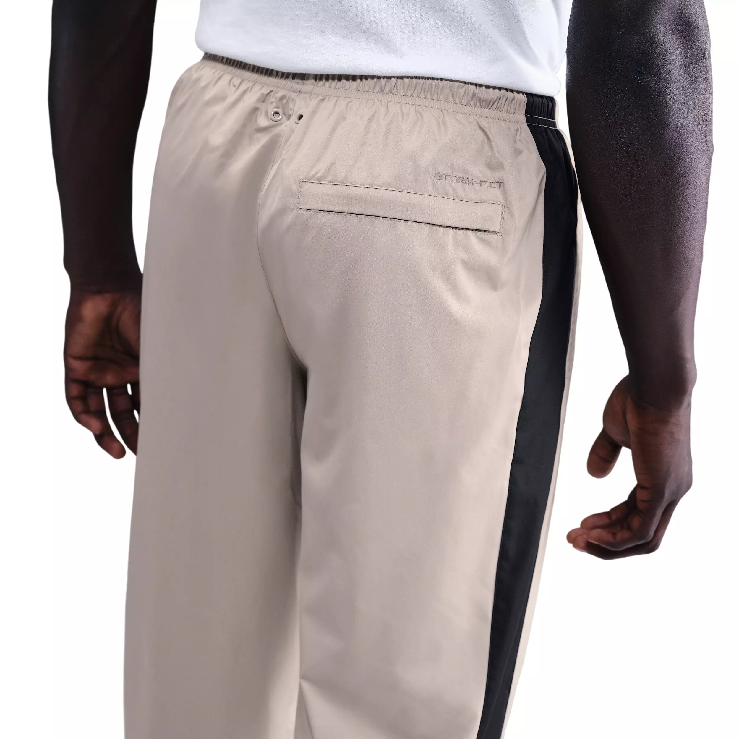 Nike Men's Windrunner Lined 26 Pants - CREAM/BLACK