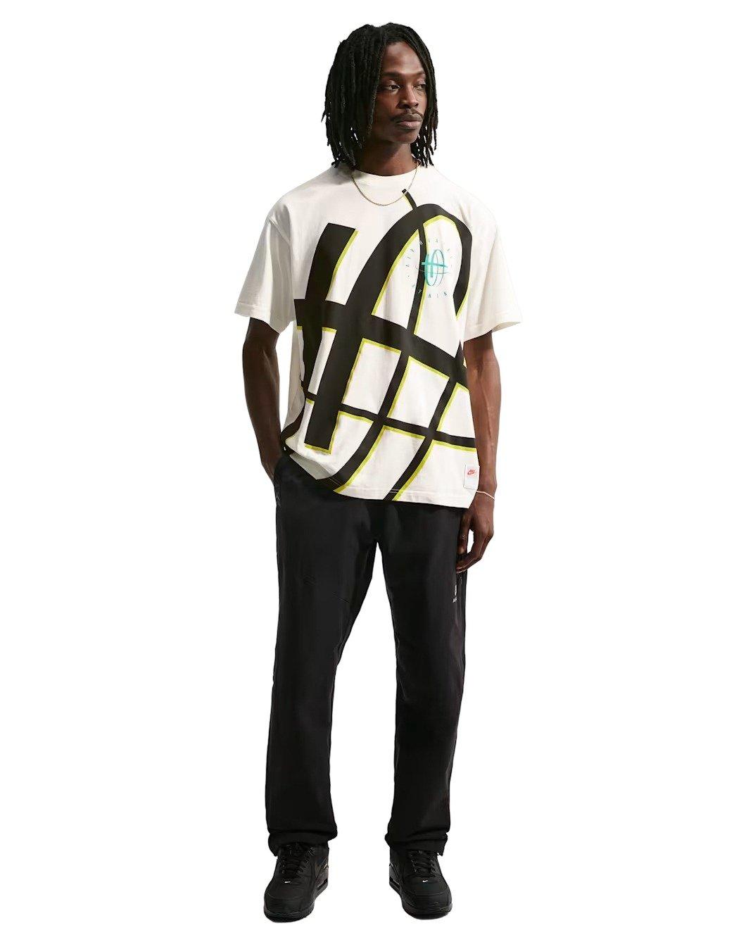 Nike Men's Sportswear Max 90 DNAR 3 Short-Sleeve T-Shirt - WHITE Thumbnail View 4