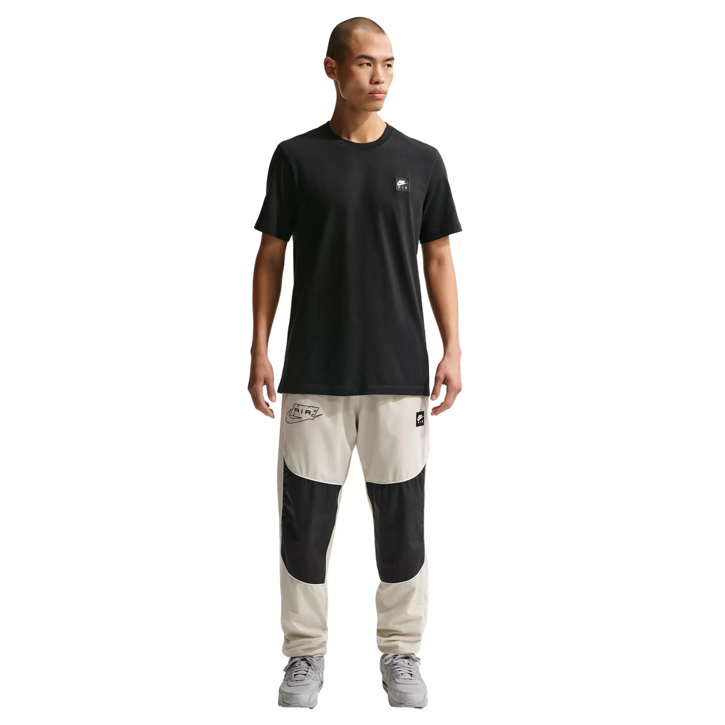 Nike Men's Sportswear Standard Air Patch T-Shirt - BLACK