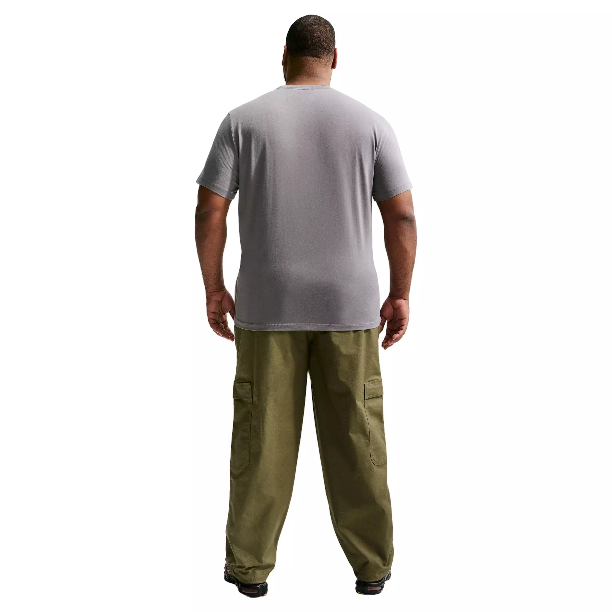 Nike Men's Sportswear Standard Air Patch T-Shirt - GREY