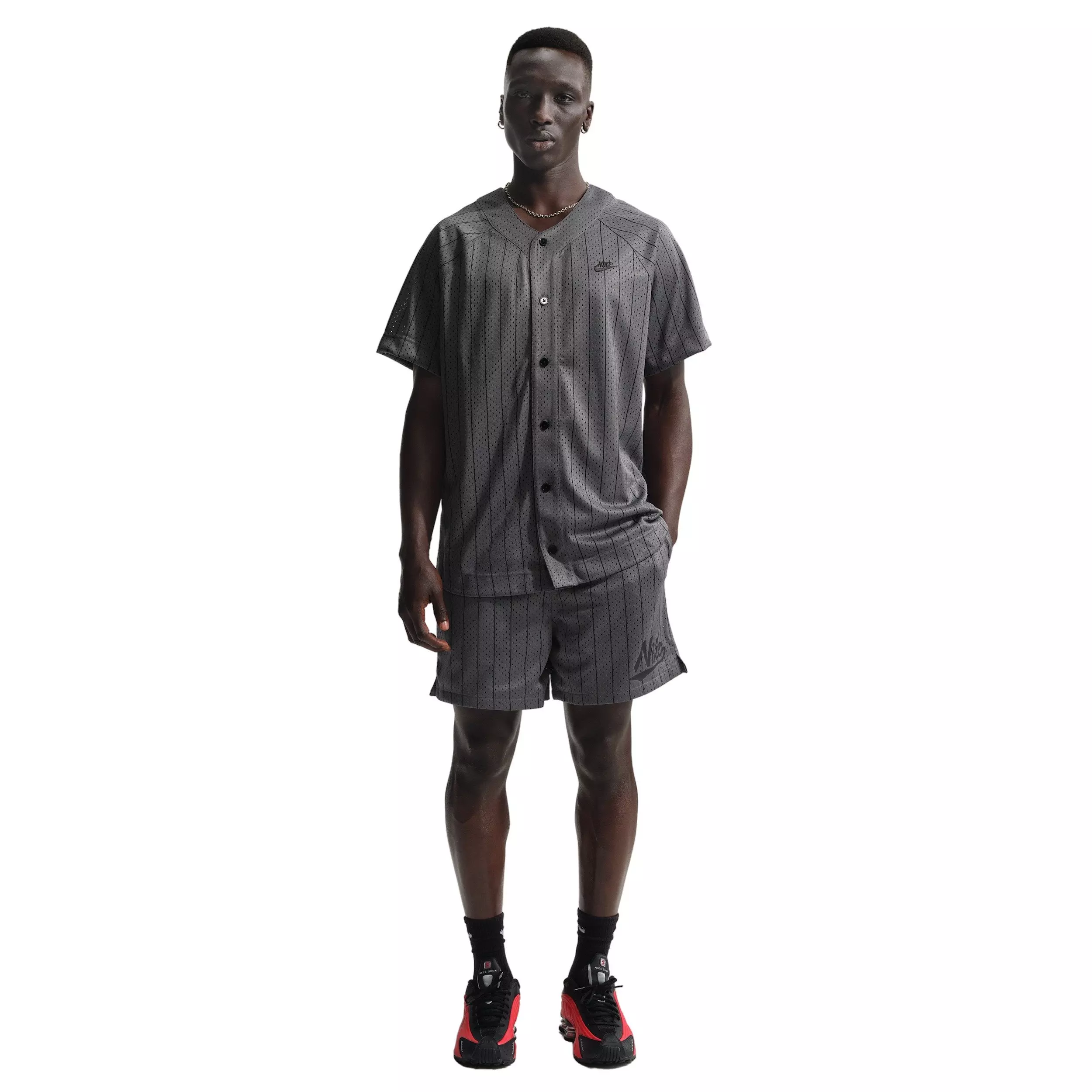 Nike Men's Sportswear Club Striped Flow Shorts - GREY
