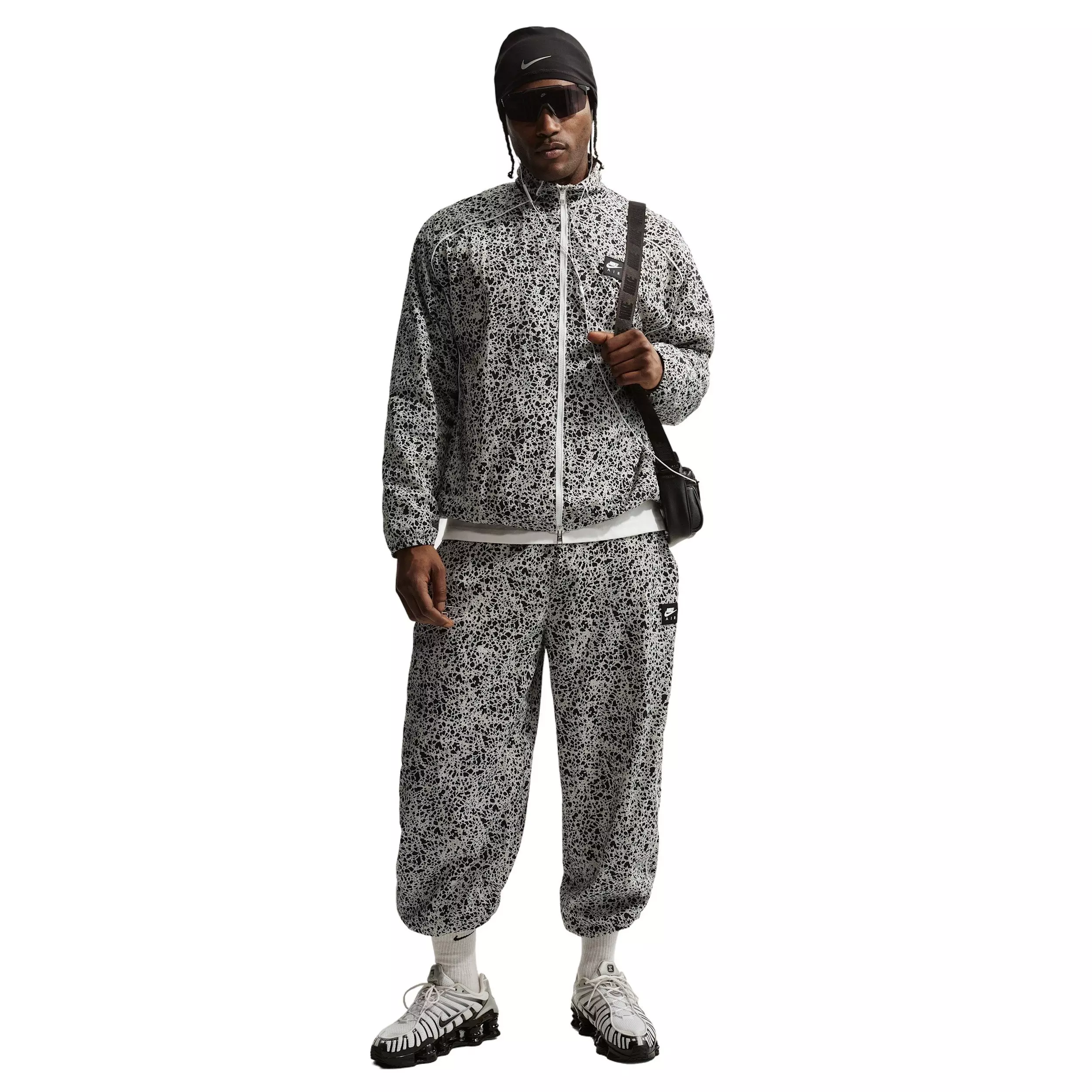 Nike Air Men's Woven AOP Jacket - LT BONE/BLACK