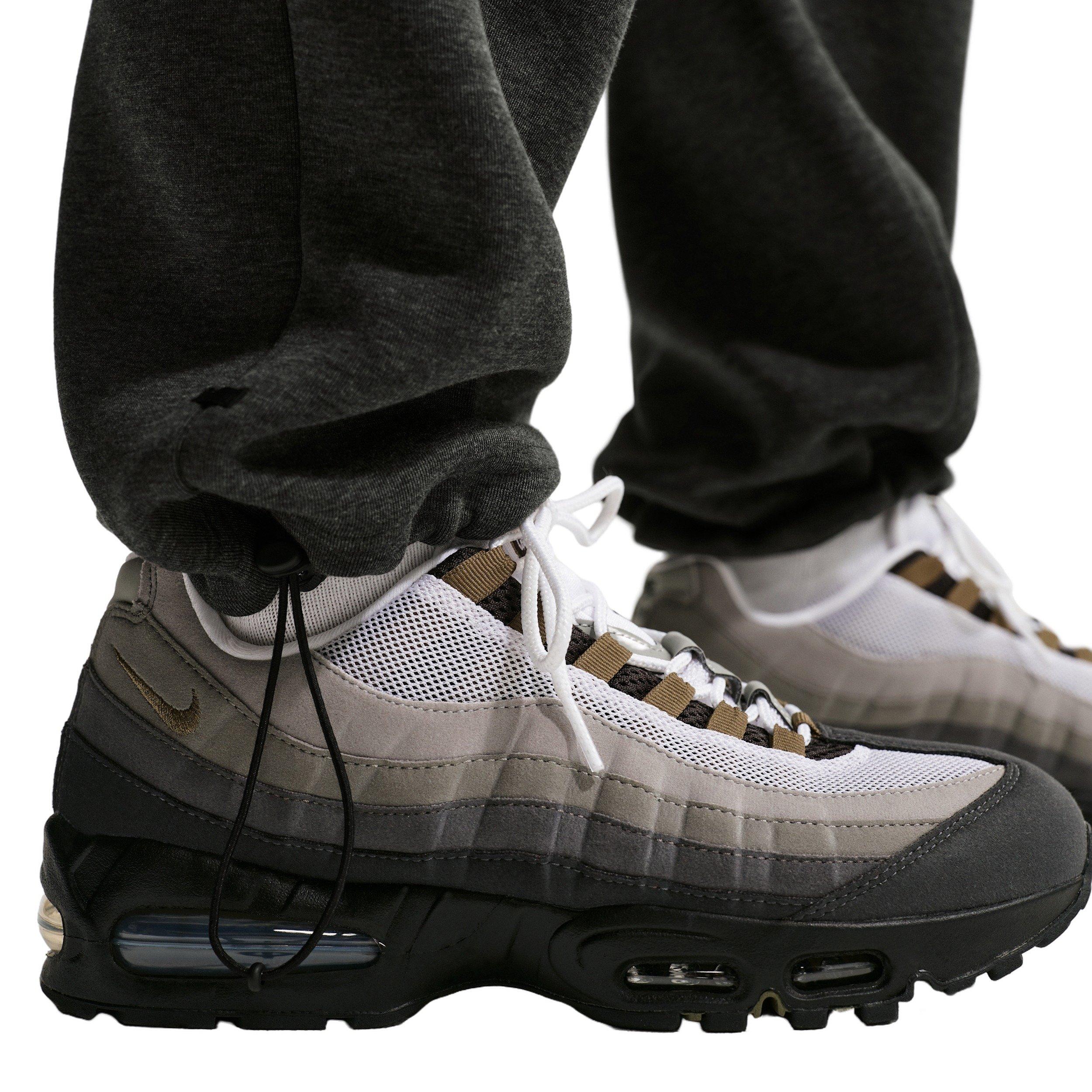 Nike Men's Tech Fleece Open-Hem Pants - BLACK Thumbnail View 4