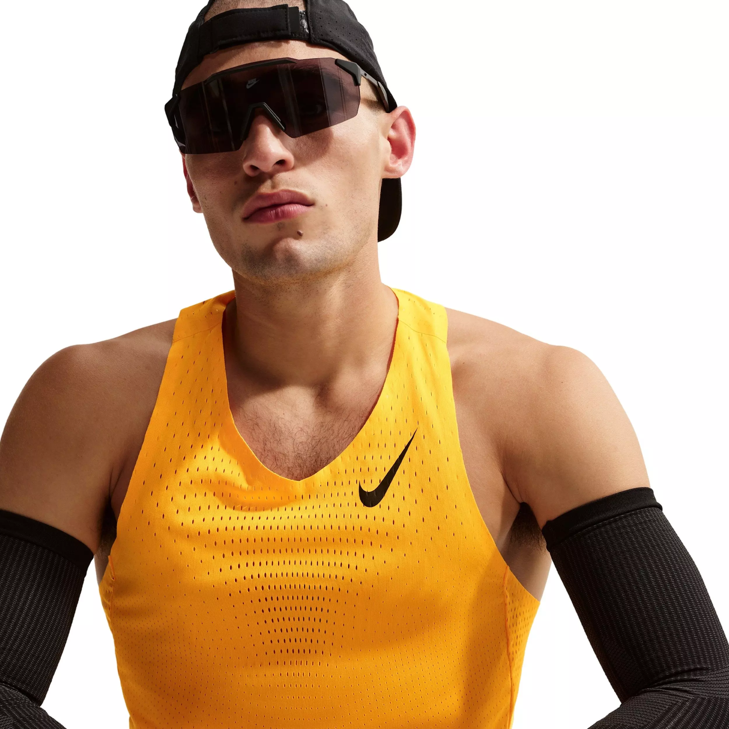 Nike Men's AeroSwift Dri-FIT ADV Running Singlet - ORANGE