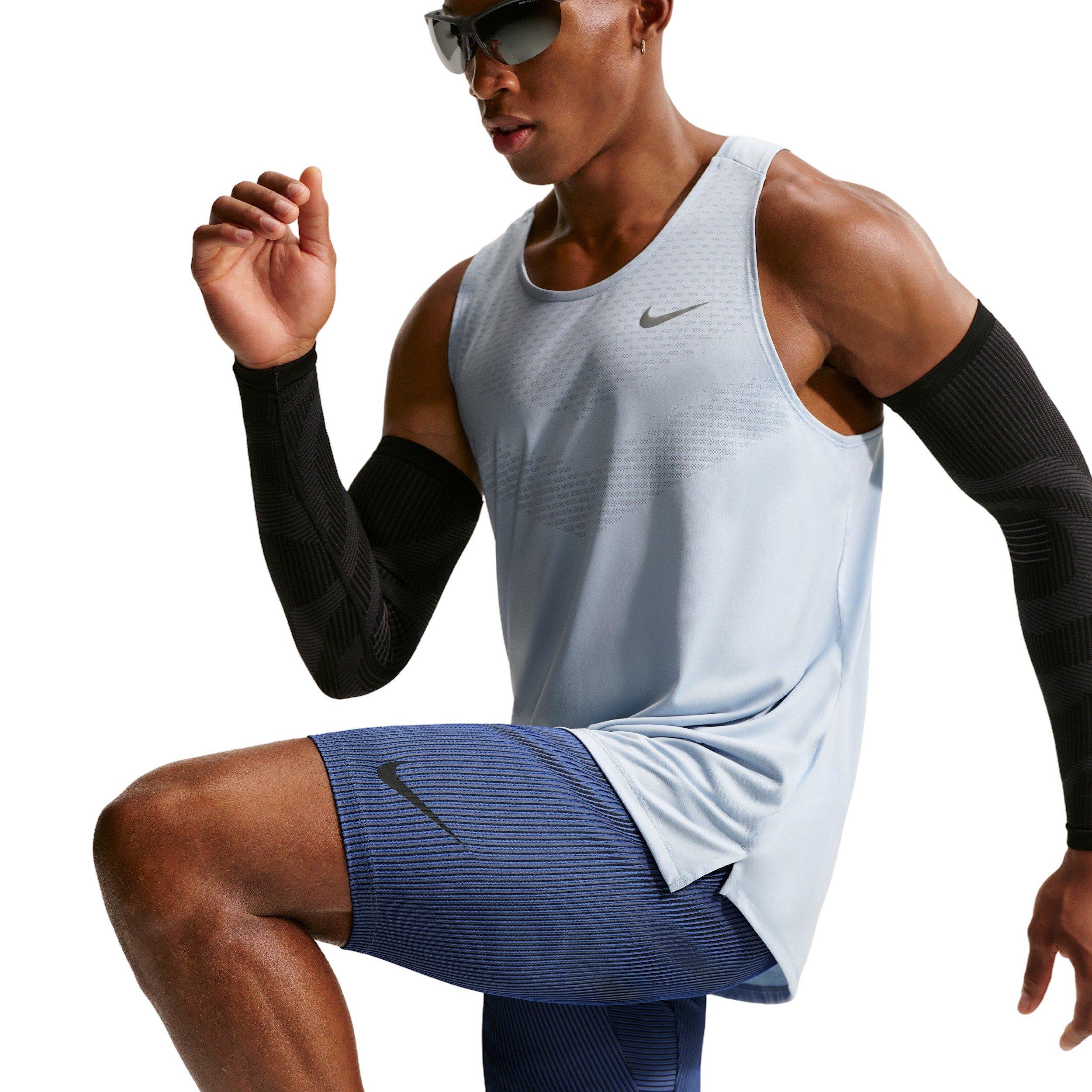 Nike Men's AeroSwift Dri-FIT ADV Running 1/2-Length Tights - BLUE Thumbnail View 3