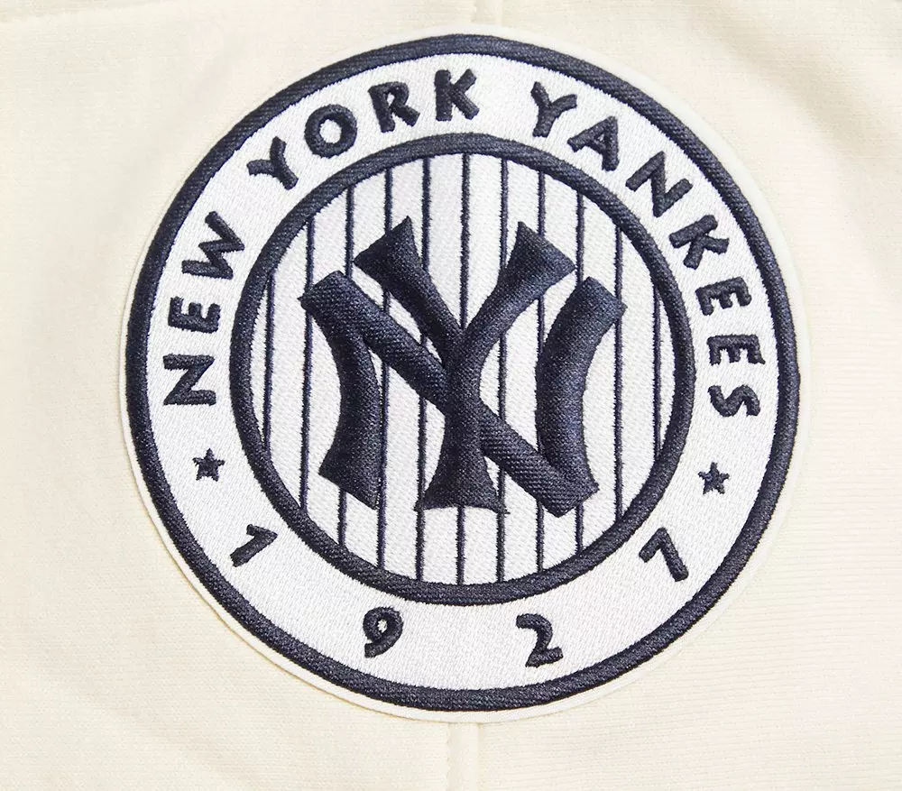 Pro Standard Men's MLB New York Yankees Retro Classic Fleece Pullover Hoodie - Eggshell/Navy - EGGSHELL/NAVY