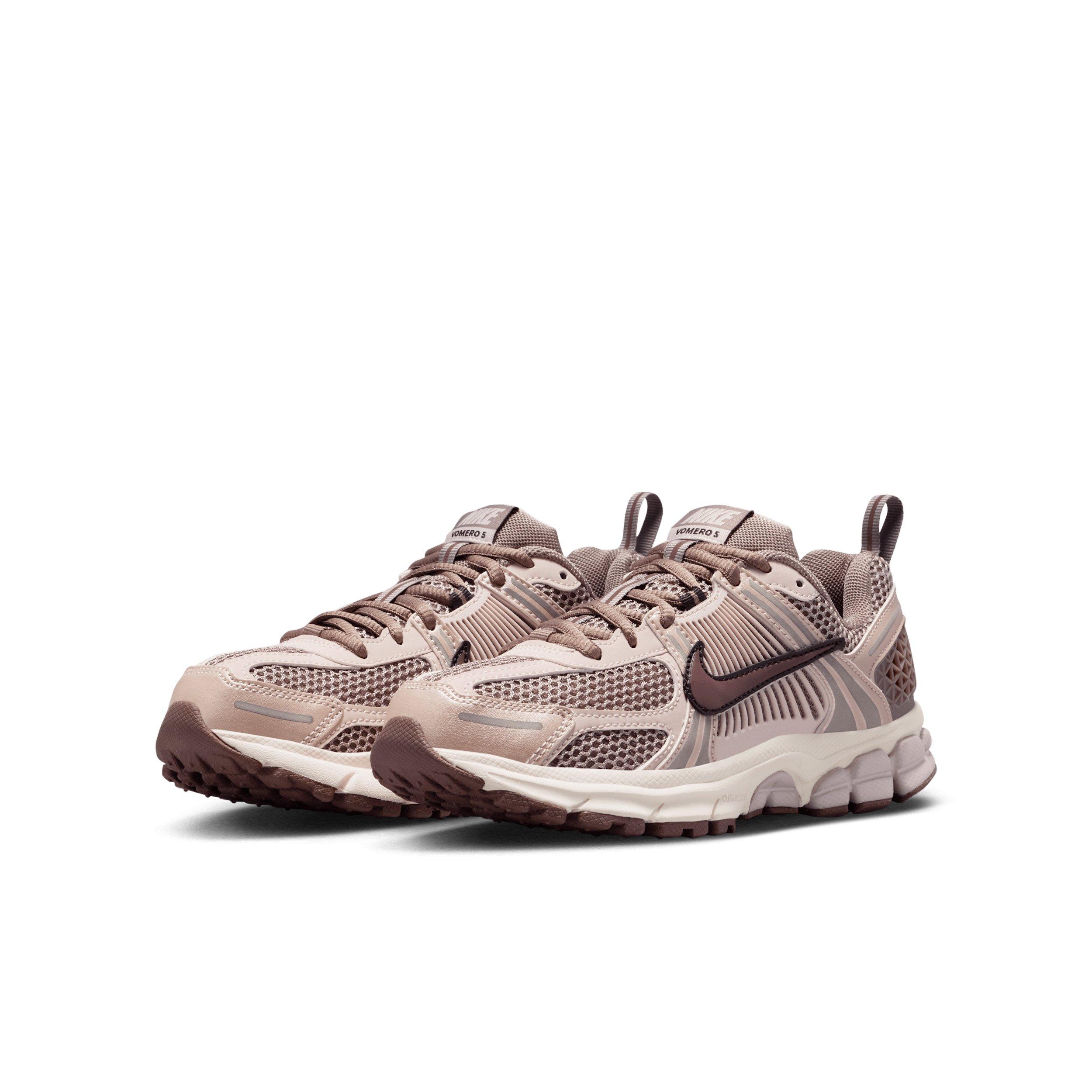 Nike Vomero 5 "Taupe Haze/Silt Red/Pale Ivory/Tattoo" Grade School Girls' Shoe - TAUPE/RED/IVORY/TATTOO Thumbnail View 3