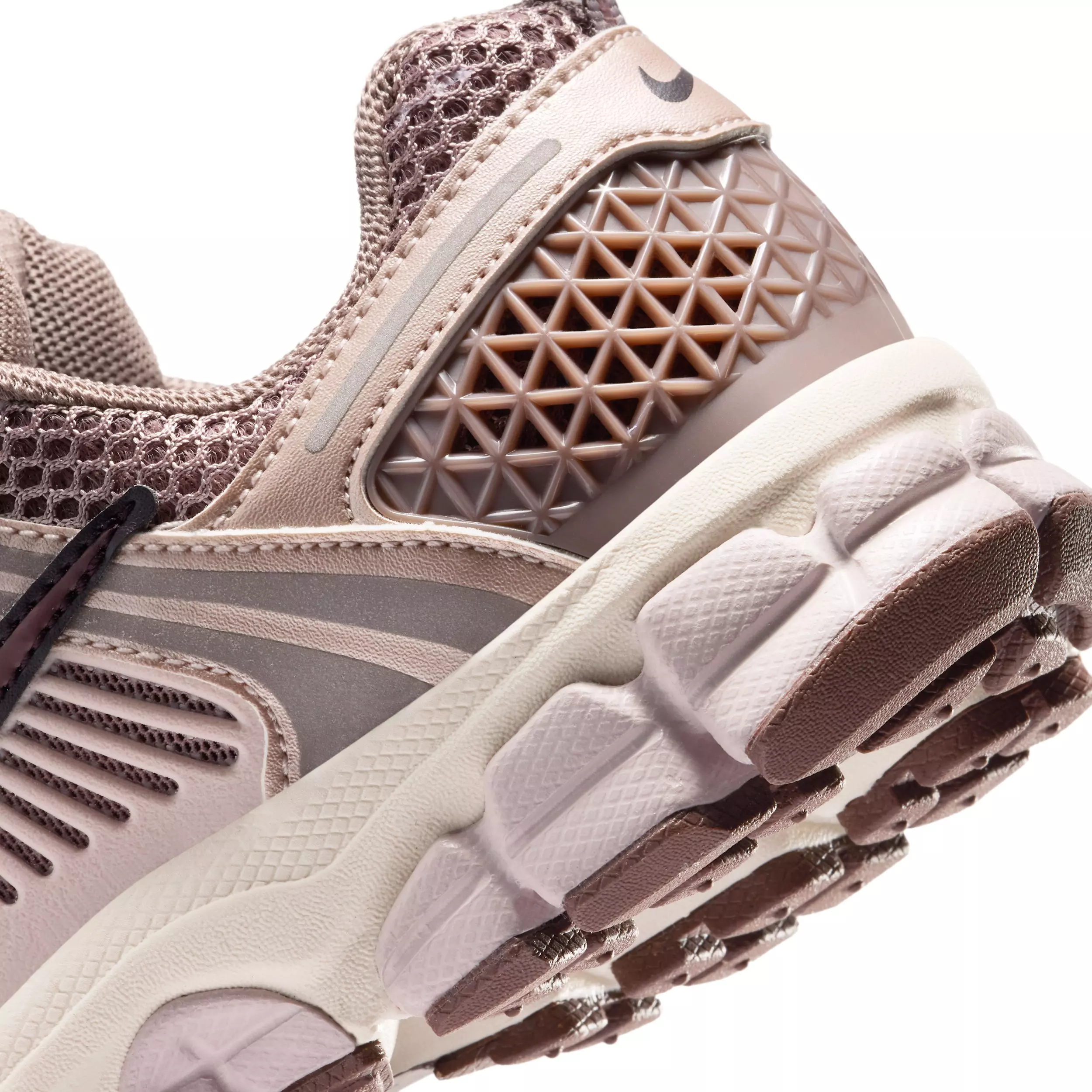 Nike Vomero 5 "Taupe Haze/Silt Red/Pale Ivory/Tattoo" Grade School Girls' Shoe - TAUPE/RED/IVORY/TATTOO