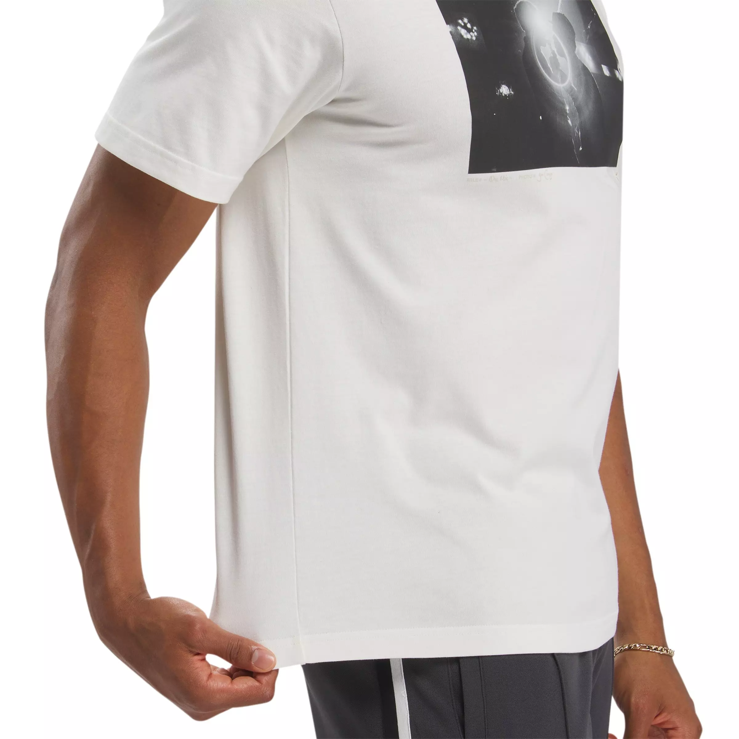 Reebok Men's Hip Hop Photo T-Shirt -Chalk - CHALK
