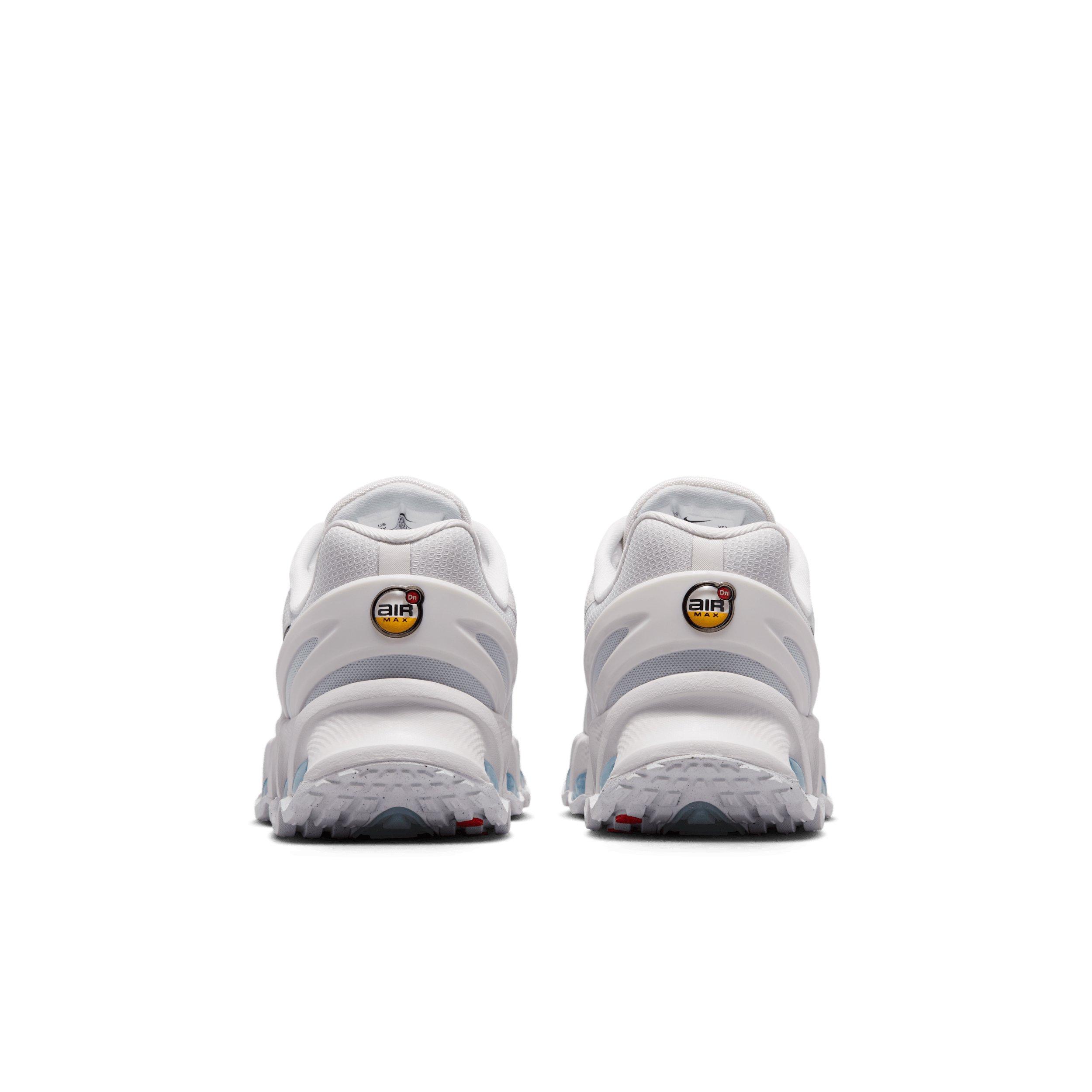 Nike Air Max Dn8 "Platinum Tint/Aura/Volt Tint" Grade School Boys' Shoe - PLATINUM/AURA/VOLT Thumbnail View 5