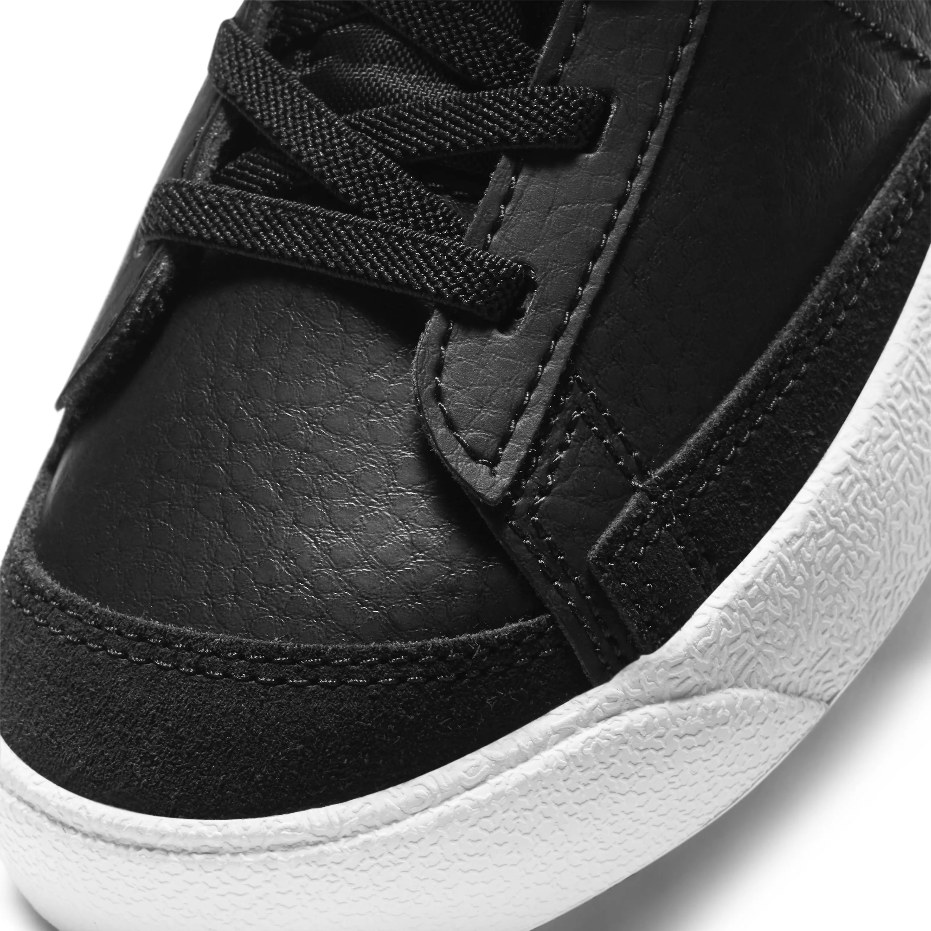 Nike Blazer Mid '77 "Black/White" Preschool Boys' Shoe - BLACK/WHITE