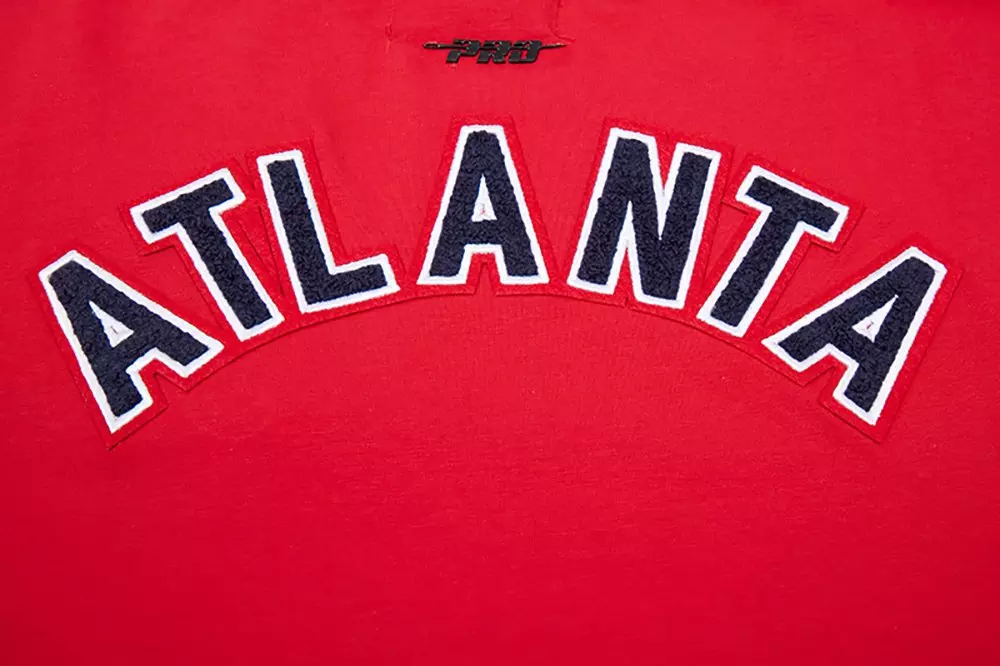 Pro Standard Women's MLB Atlanta Braves Classic Boxy Top - Red - RED