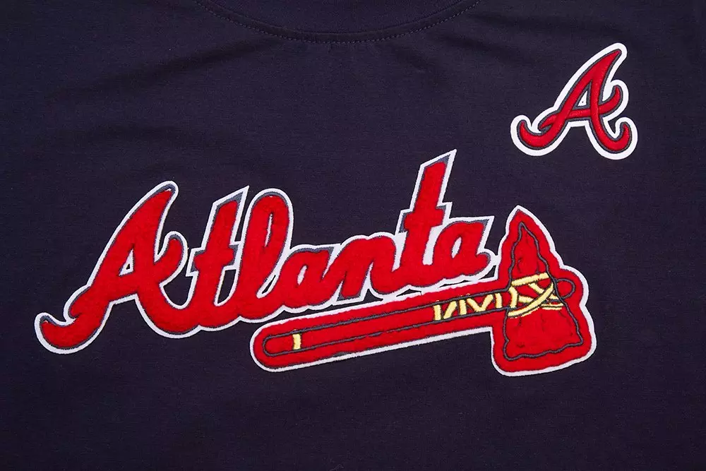 Pro Standard Women's MLB Atlanta Braves Classic Short Sleeve SJ Slim Fit Top - Navy - NAVY