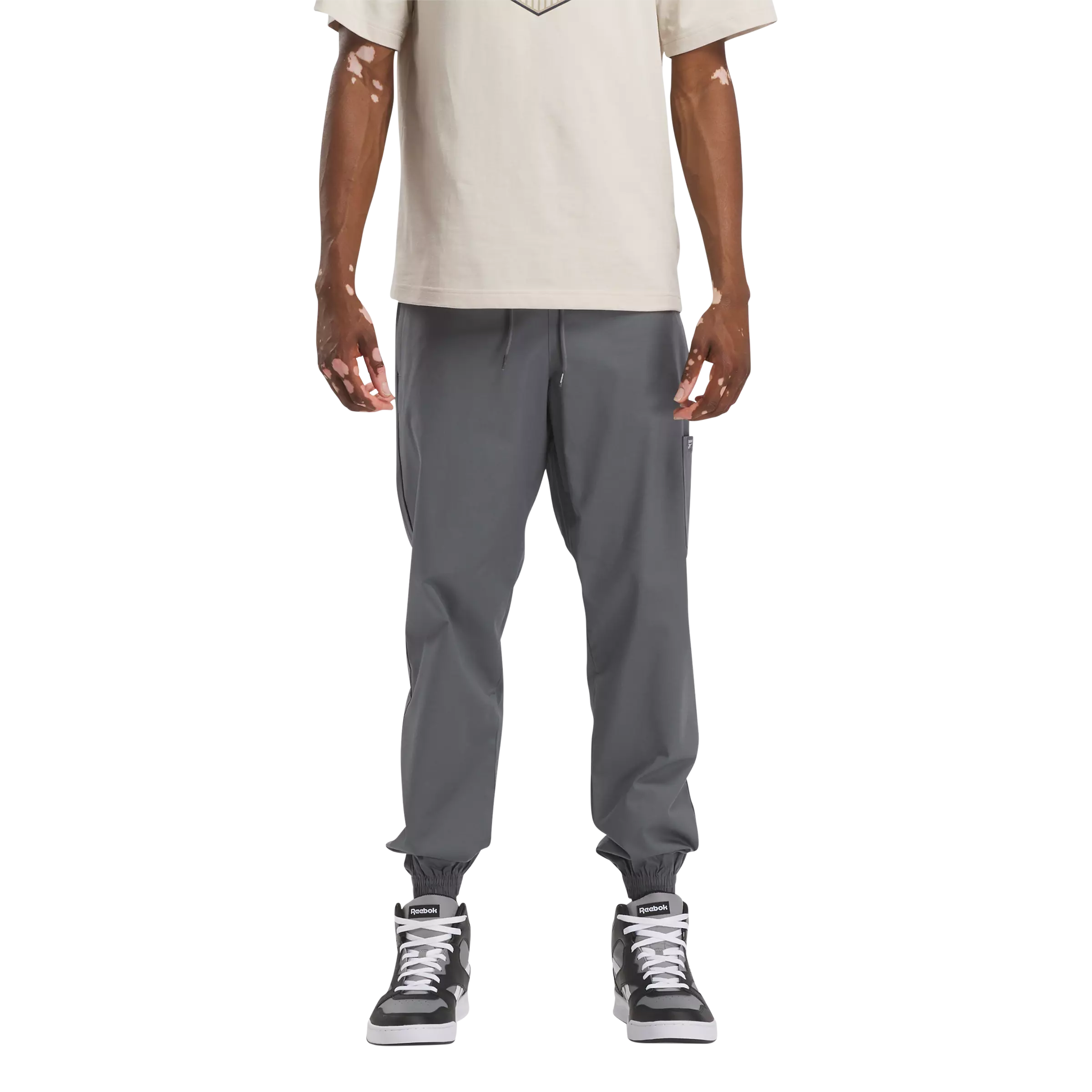 Reebok Men's Classic Wardrobe Essentials Woven Joggers - Grey - GREY