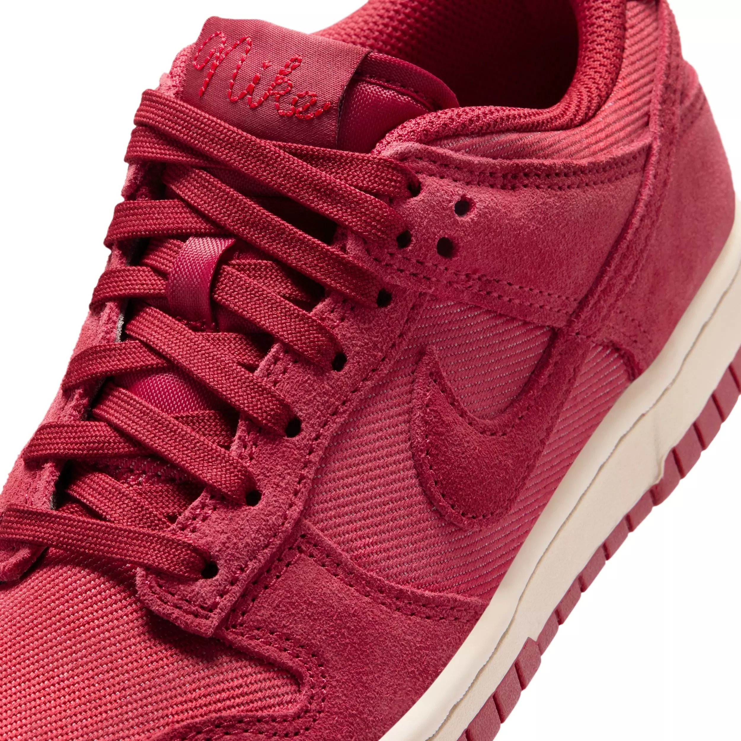 Nike Dunk Low SE "Team Crimson/Team Crimson/Sanddrift/Team Crimson" Grade School Boys' Shoe - CRIMSON/CRIMSON/SANDDRIFT/CRIMSON