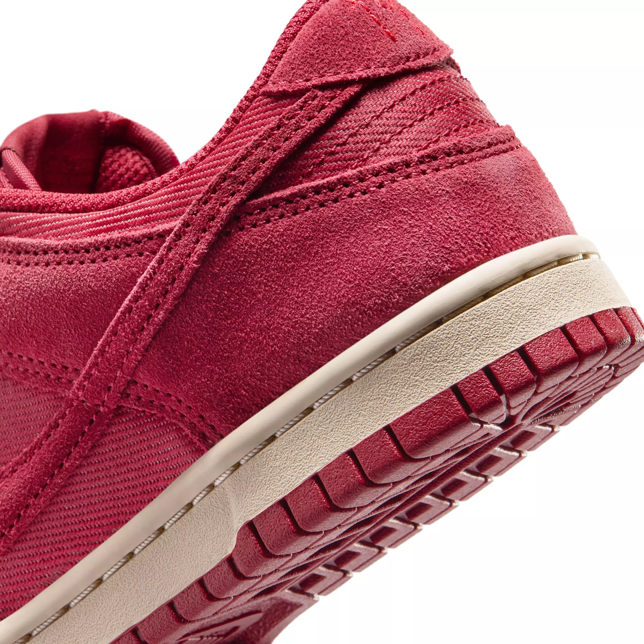 Nike Dunk Low SE "Team Crimson/Team Crimson/Sanddrift/Team Crimson" Grade School Boys' Shoe - CRIMSON/CRIMSON/SANDDRIFT/CRIMSON