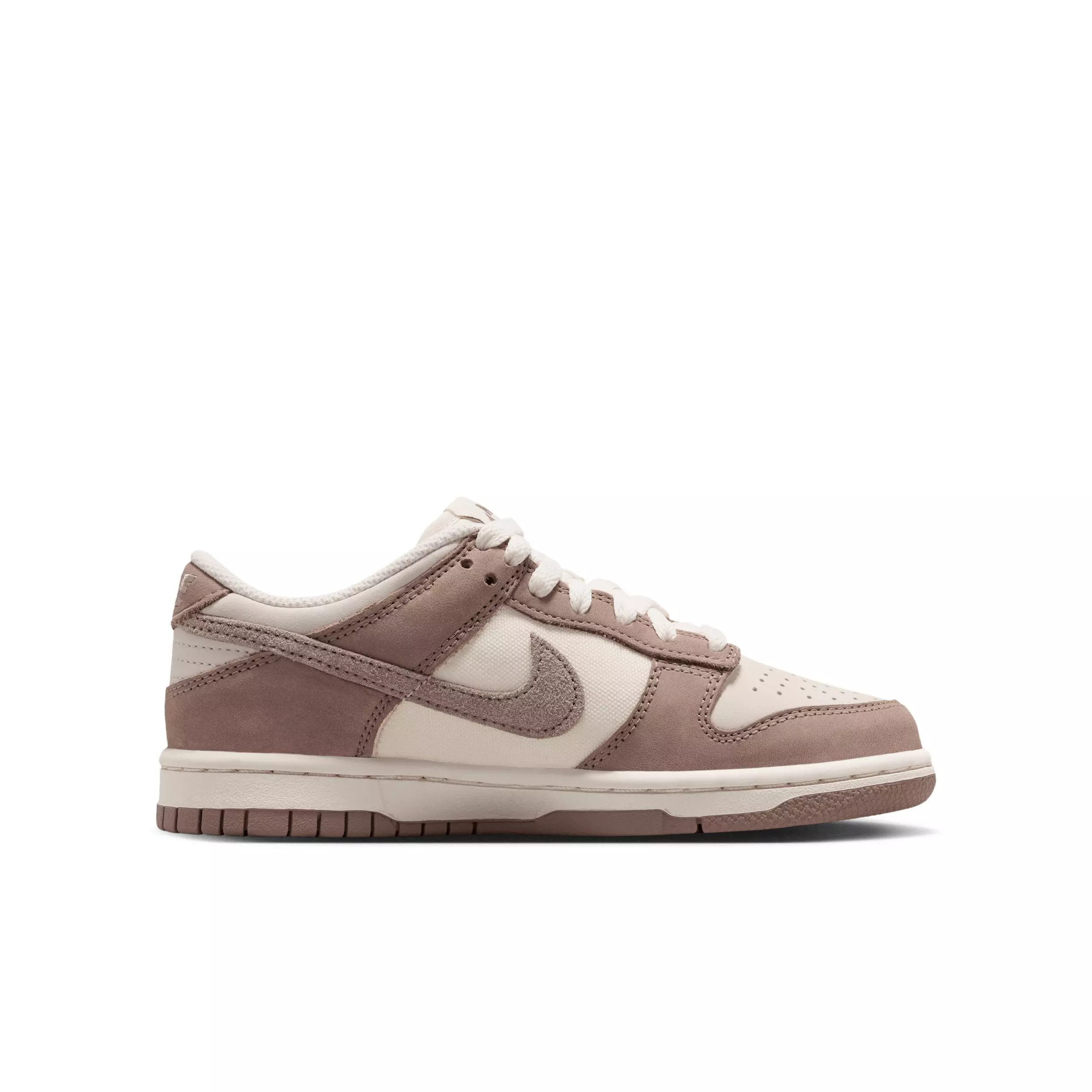 Nike Dunk Low SE "Pale Ivory/Taupe Haze" Grade School Boys' Shoe - IVORY/TAUPE