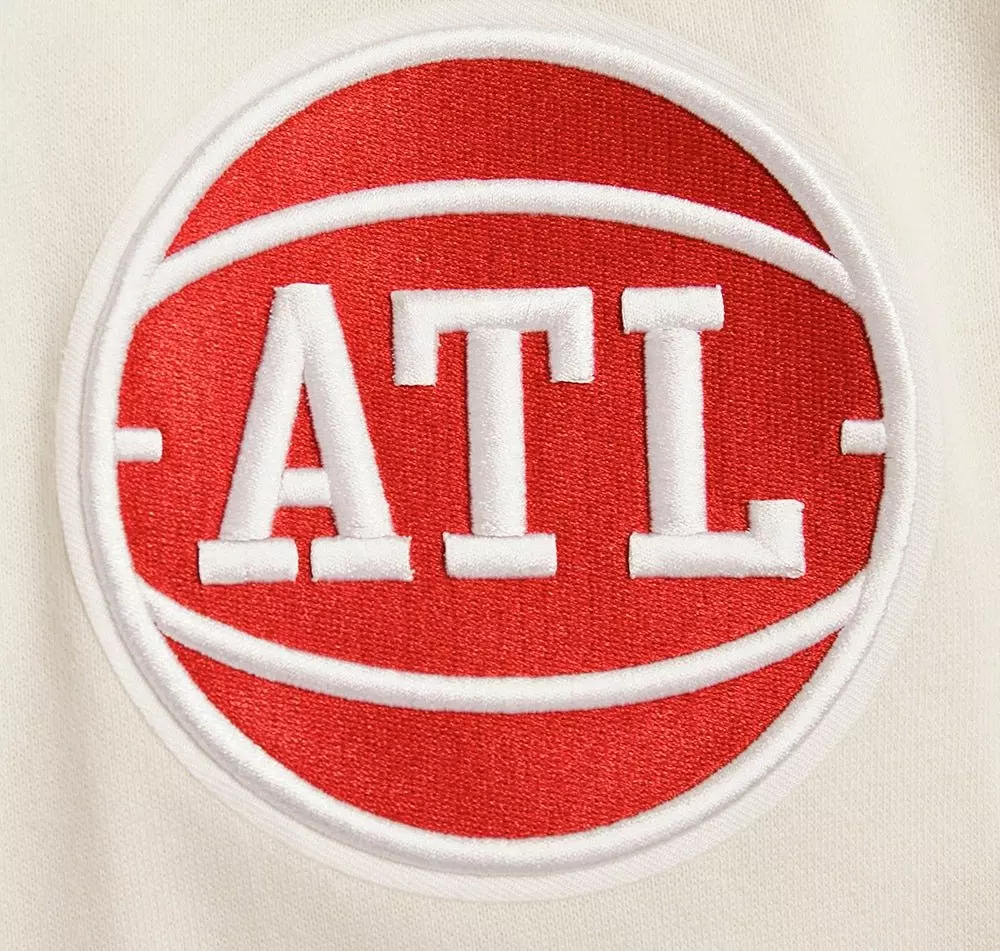 Pro Standard Men's NBA Atlanta Hawks Retro Classic Fleece Pullover Hoodie -Eggshell/Red - EGGSHELL/RED