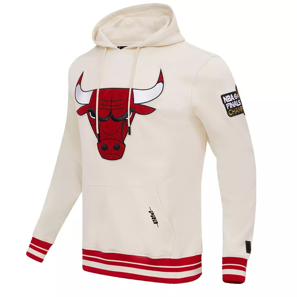 Pro Standard Men's NBA Chicago Bulls Retro Classic Fleece Pullover Hoodie - Eggshell/Red - EGGSHELL/RED