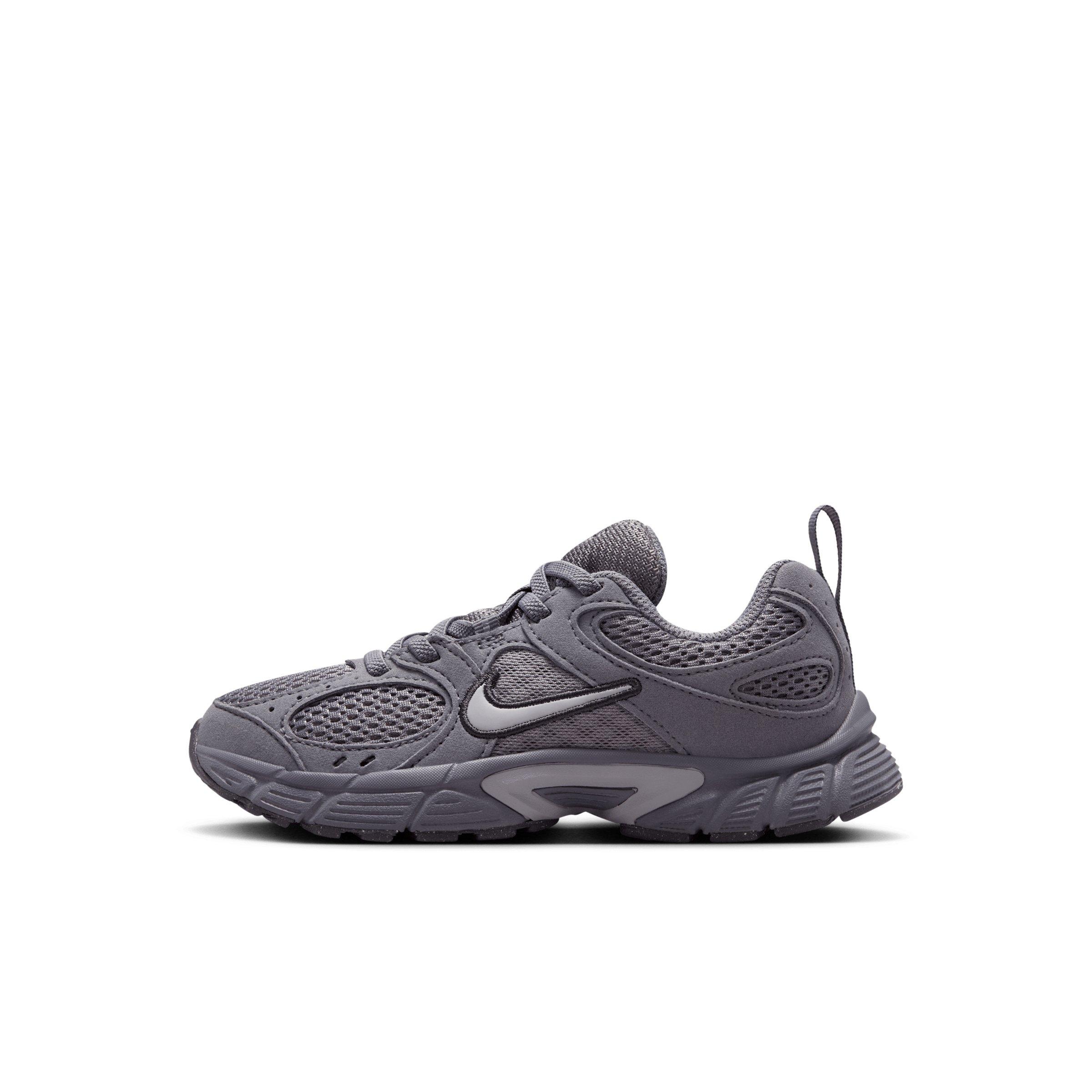 Nike V5 Runner Suede "Pencil Point/Atmosphere Grey" Preschool Boys' Shoe - PENCIL/GREY Thumbnail View 2