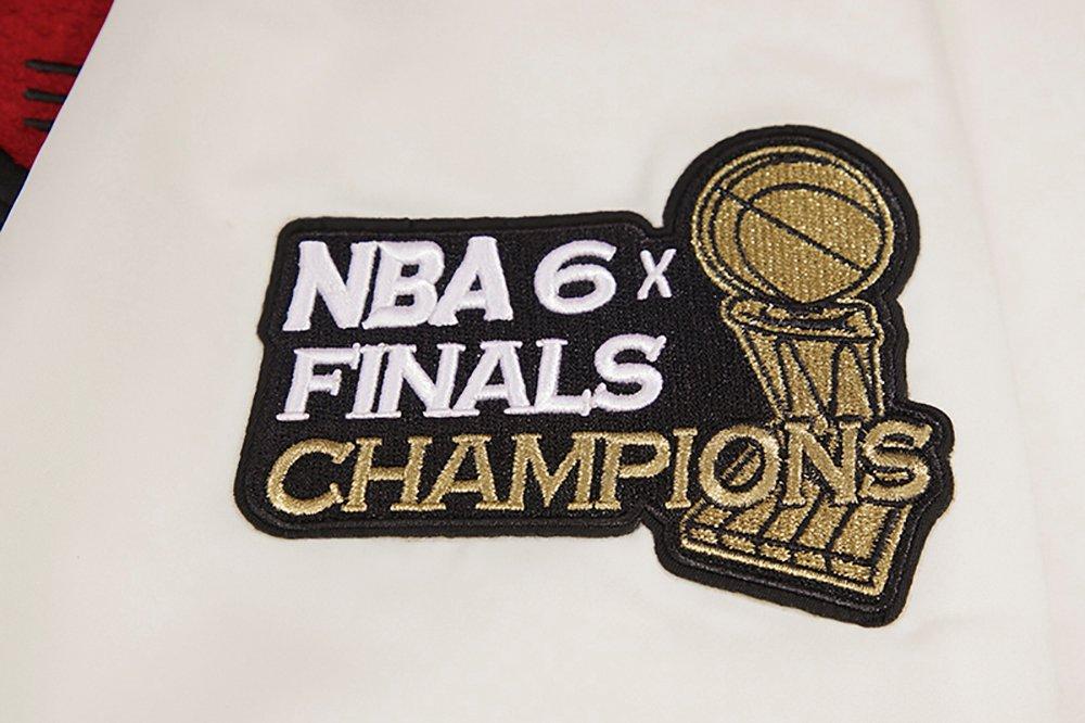 Pro Standard Men's NBA Chicago Bulls Retro Classic Rib Satin Jacket -Eggshell/Red - EGGSHELL/RED Thumbnail View 7