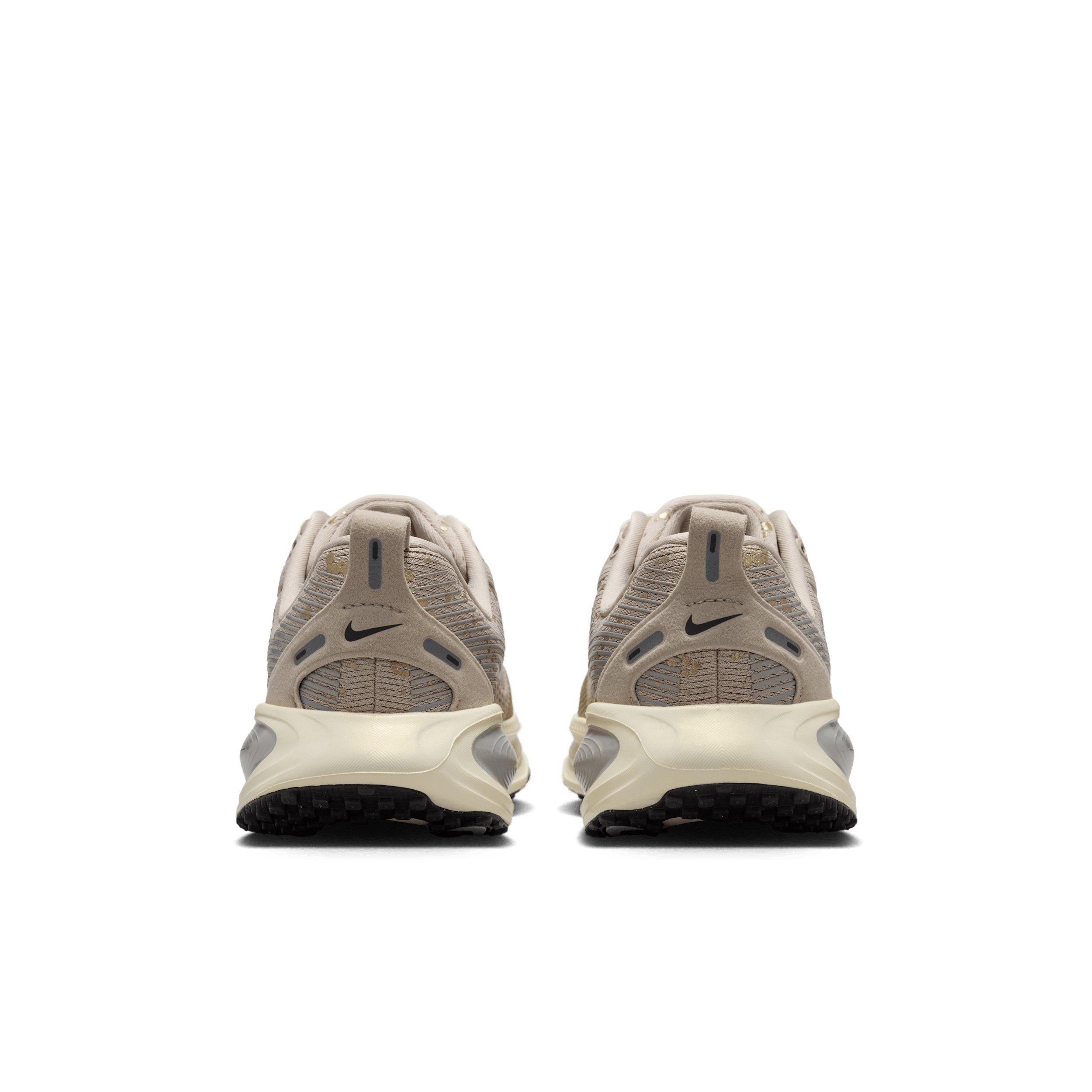 Nike Vomero 18 SE "Cream II/Coconut Milk/Light Grey/Gold Grain" Grade School Girls' Running Shoe - CREAM/MILK/LT GREY/GOLD Thumbnail View 5