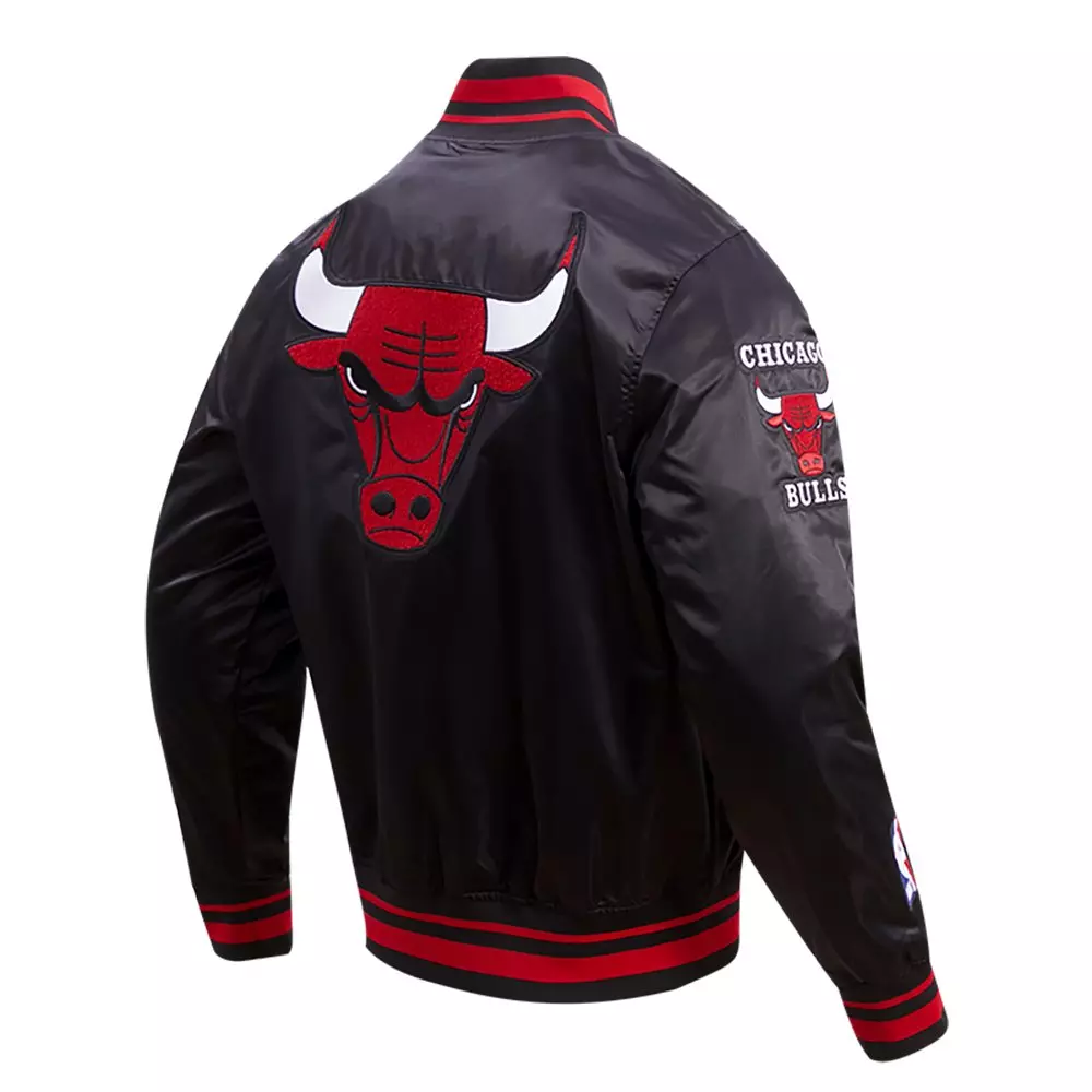Pro Standard Men's NBA Chicago Bulls Retro Classic Rib Satin Jacket - Black/Red - BLACK/RED
