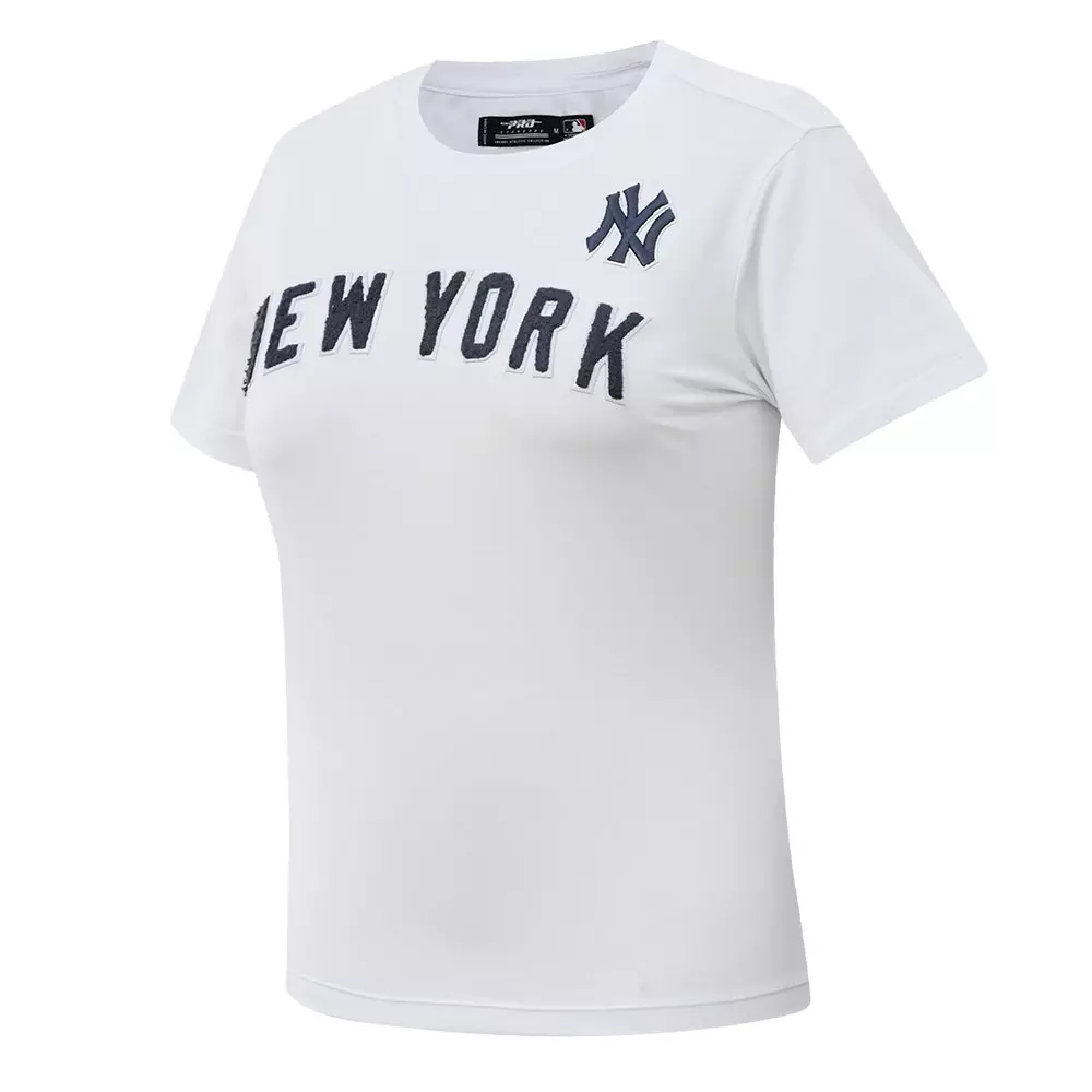 Pro Standard Women's MLB New York Yankees Classic Short Sleeve SJ Slim Fit Top - White - WHITE