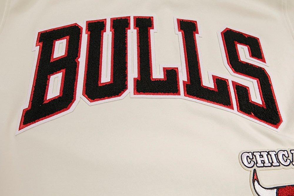 Pro Standard Men's NBA Chicago Bulls Retro Classic Double Knit Tee -Eggshell/Red - EGGSHELL/RED Thumbnail View 5