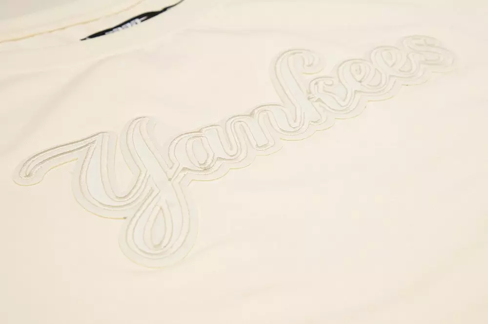 Pro Standard Women's MLB New York Yankees Neutral SJ Boxy Top - Cream - CREAM