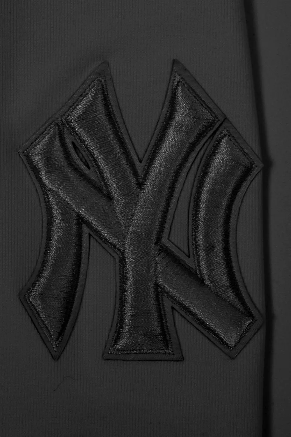 Pro Standard Women's MLB New York Yankees Neutral HW Jersey Legging - Black - BLACK