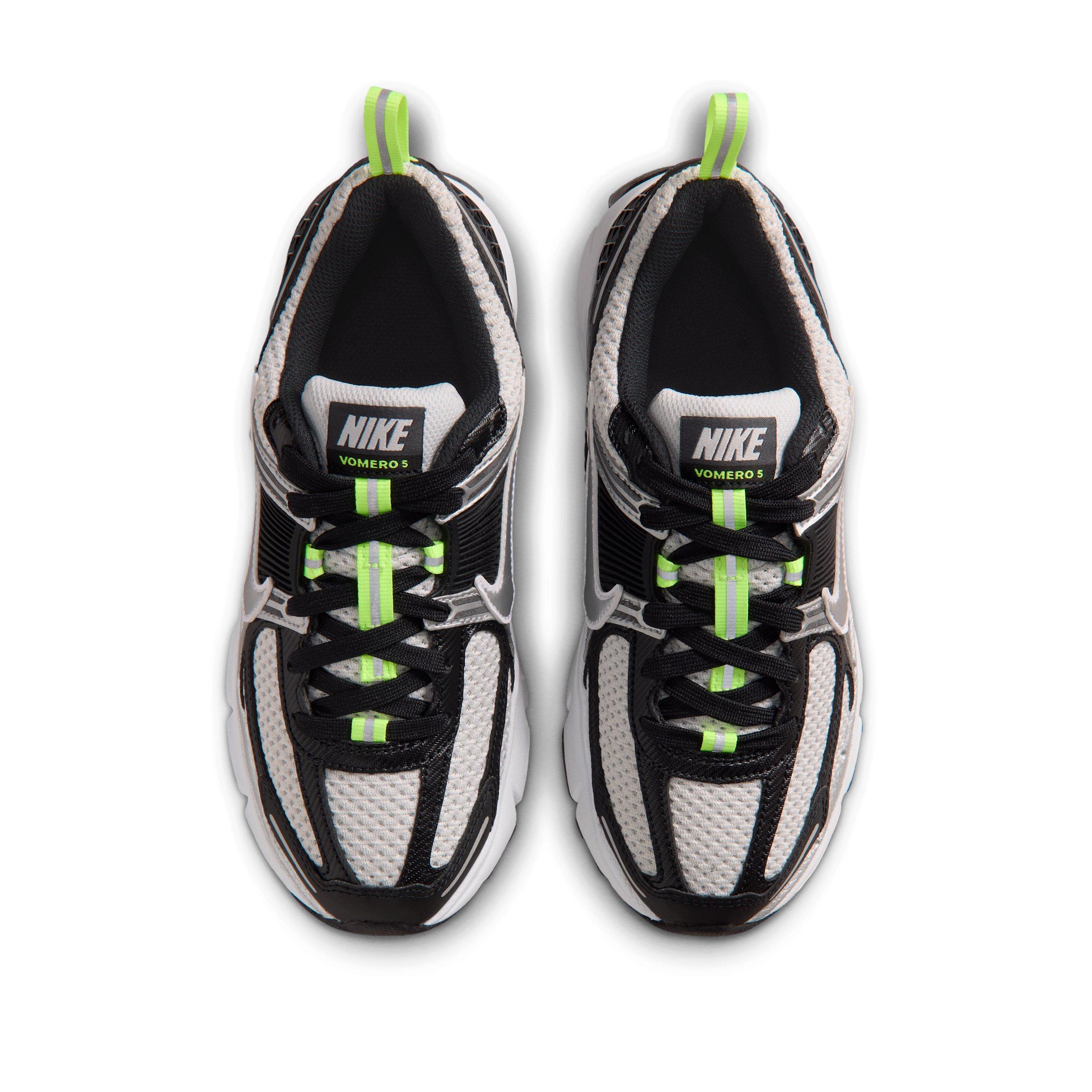 Nike Zoom Vomero 5 "Black/Photon Dust/Volt Ice/Metallic Silver" Grade School Boys' Shoe - BLACK/DUST/VOLT/SILVER Thumbnail View 4