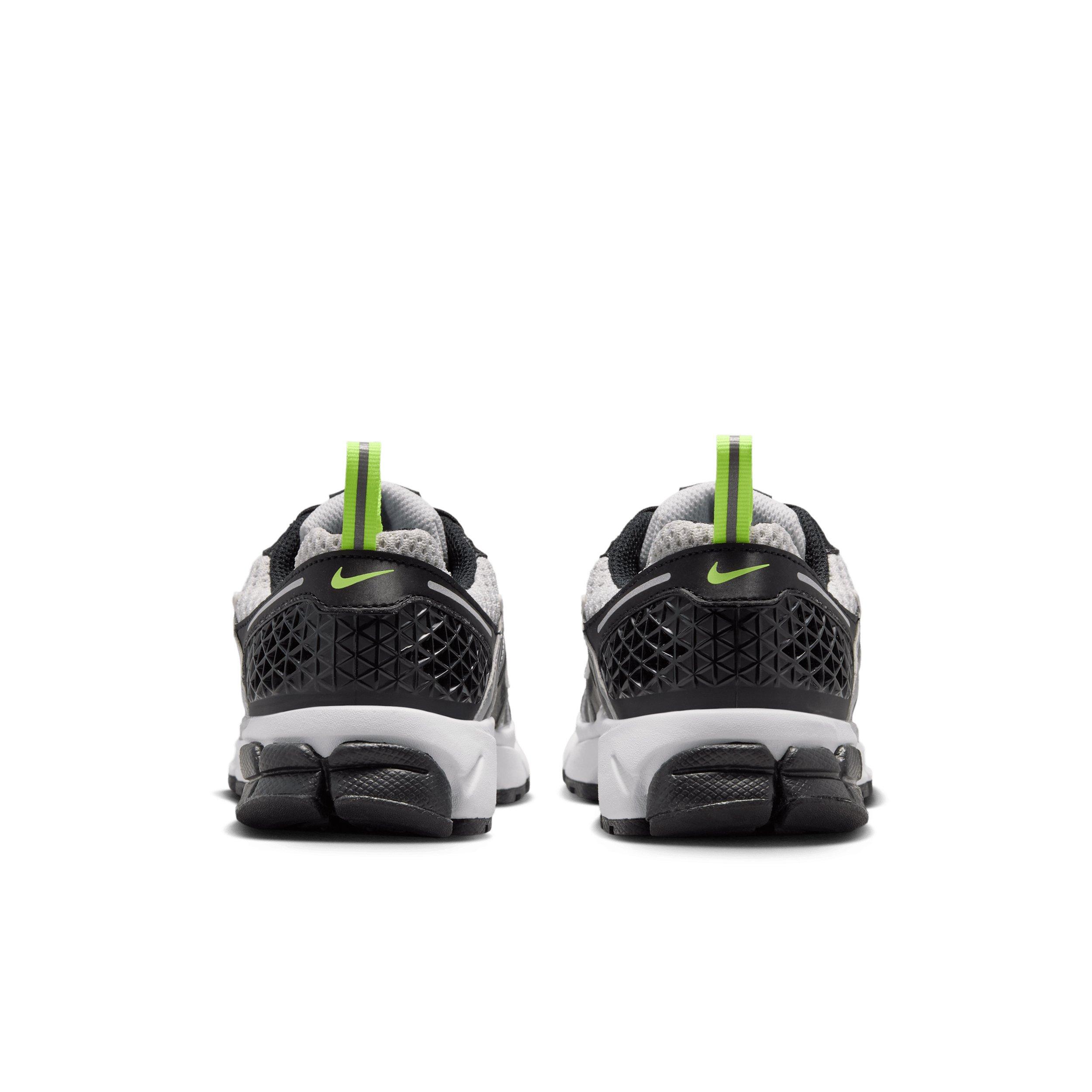 Nike Zoom Vomero 5 "Black/Photon Dust/Volt Ice/Metallic Silver" Grade School Boys' Shoe - BLACK/DUST/VOLT/SILVER Thumbnail View 5
