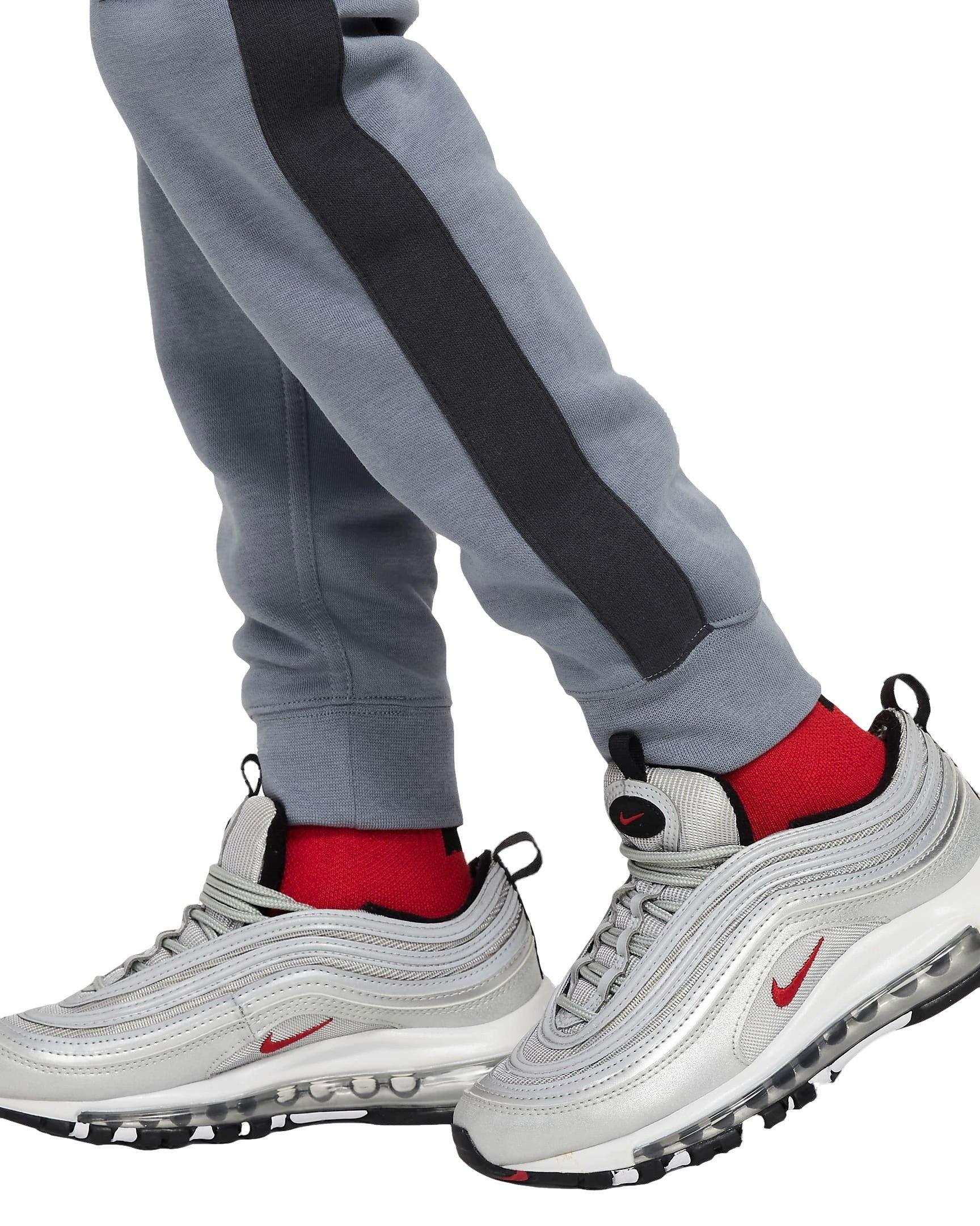 Nike Big Boys' Fleece Cargo Pants - Black - GREY Thumbnail View 6