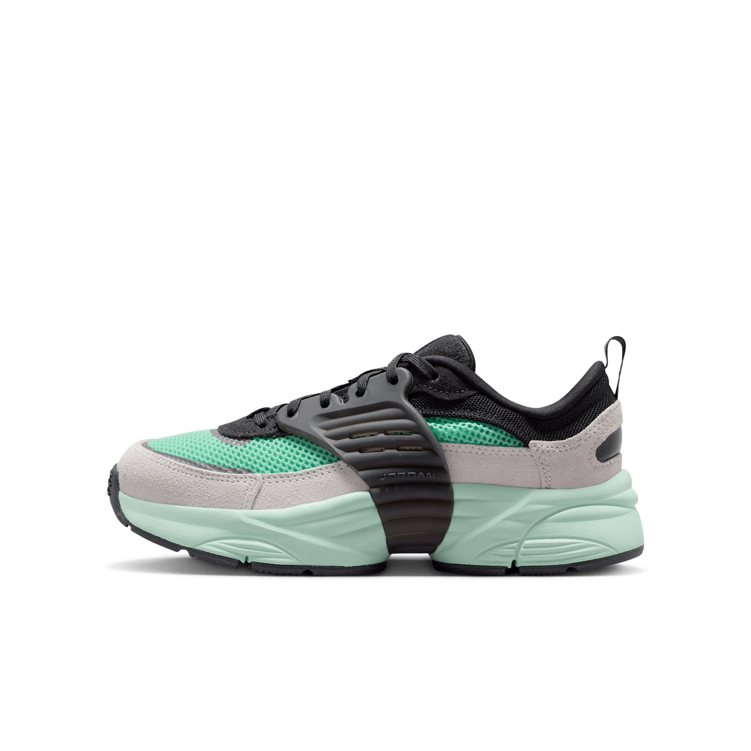 Jordan Trunner O/S Grade School Girls' "Black/Neutral Grey/Mint Foam/Green Glow" Shoe