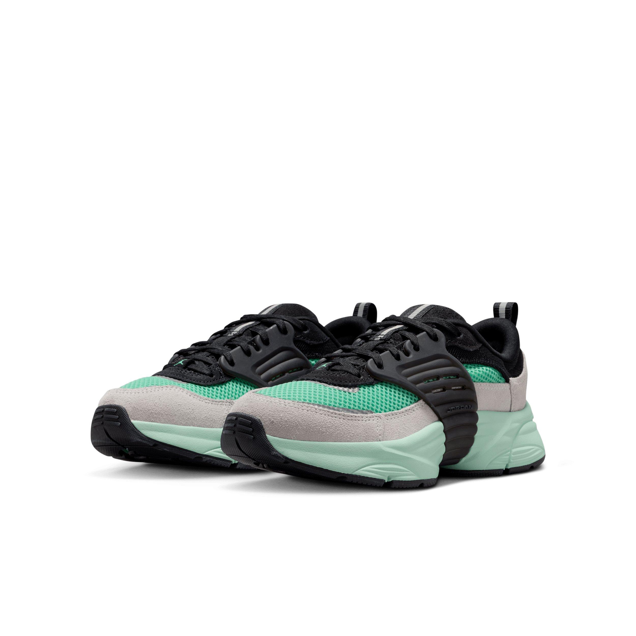 Jordan Trunner O/S Grade School Girls' "Black/Neutral Grey/Mint Foam/Green Glow" Shoe