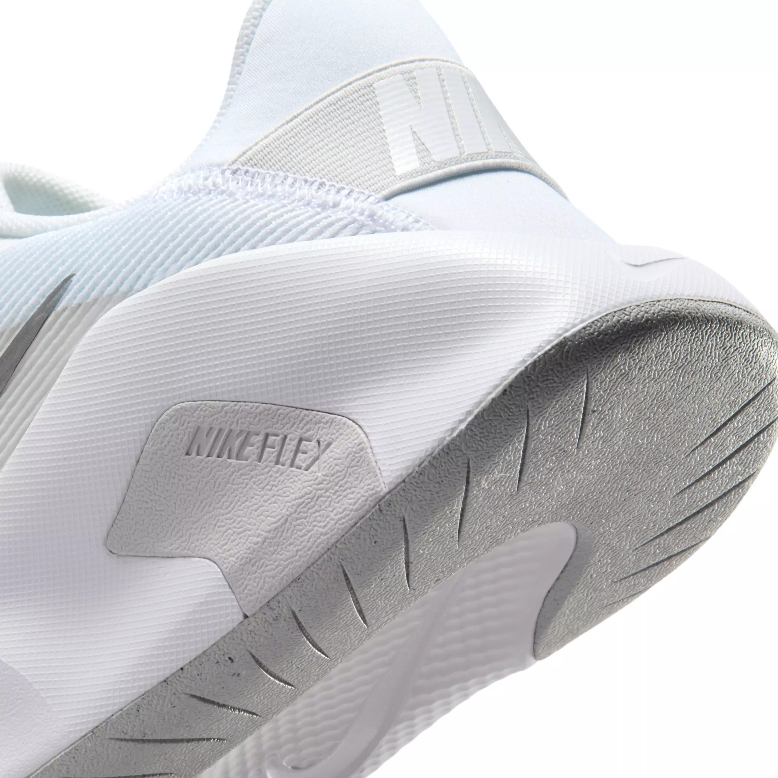 Nike Flex Train "White/Photon Dust/Metallic Silver" Women's Training Shoe - WHITE/DUST/SILVER