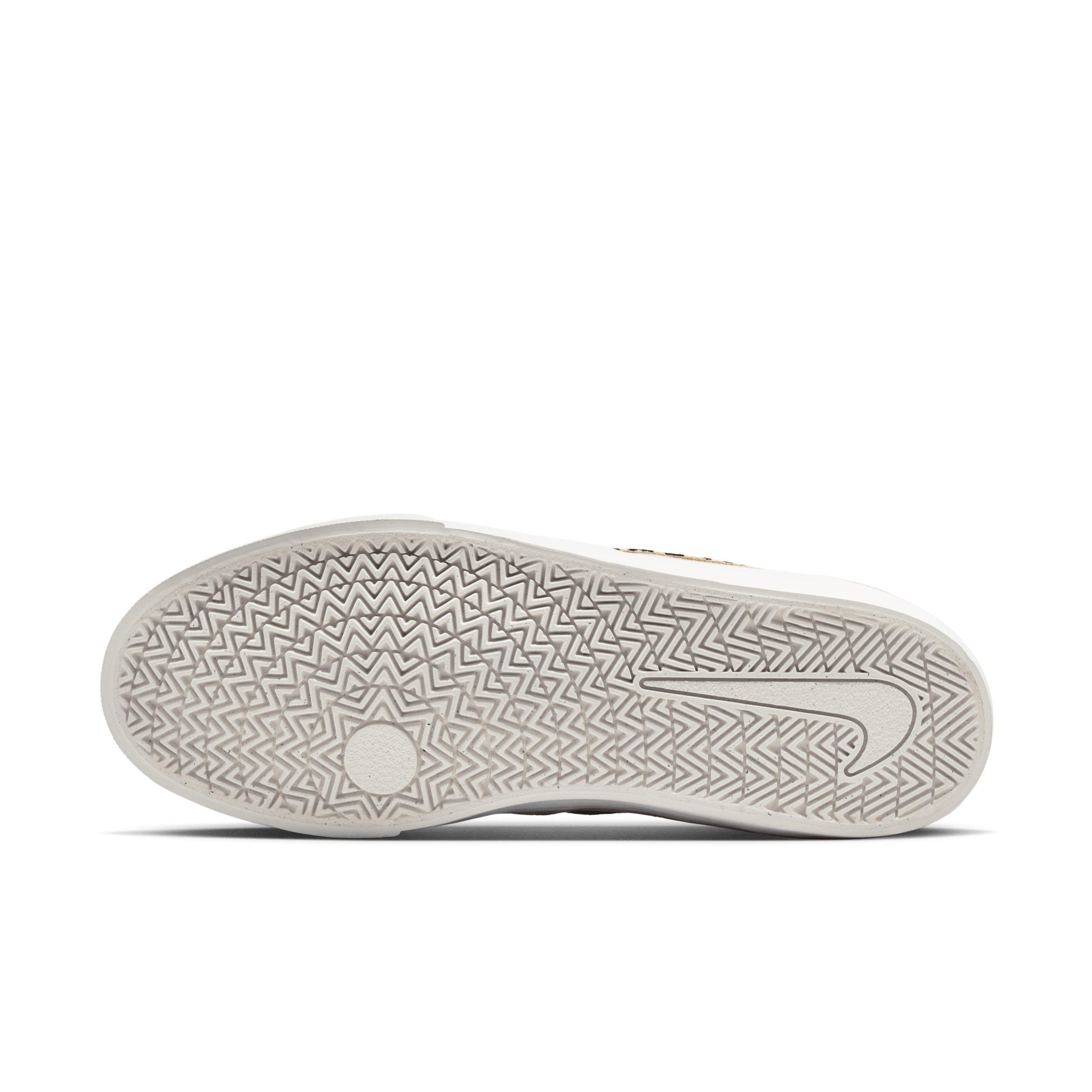 Nike Charge Suede SE "Phantom/Sail/Sesame" Women's Shoe - PHANTOM/SAIL/SESAME