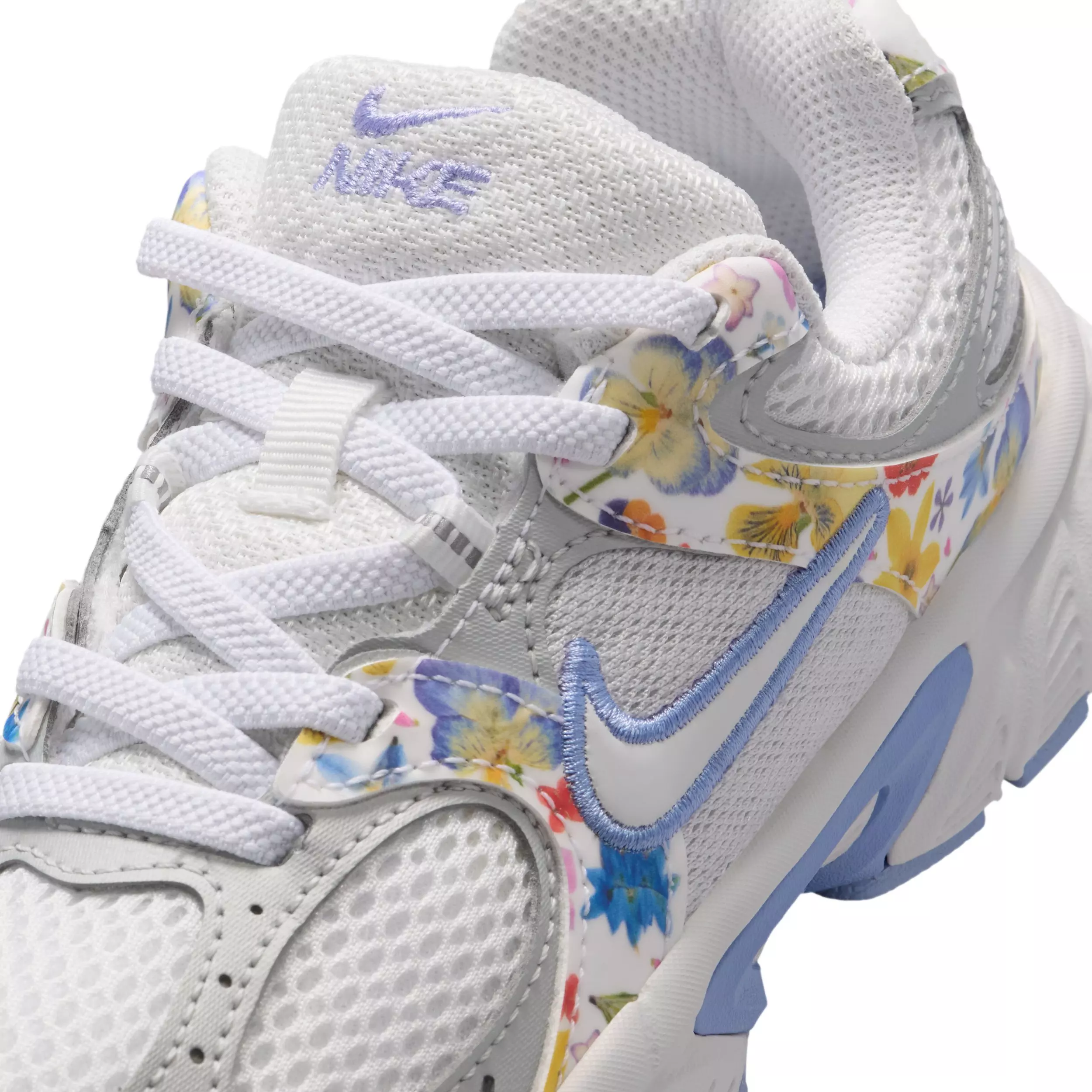 Nike V5 RNR "Summit White/Photon Dust/Light Thistle/Summit White" Preschool Girls' Shoe - WHITE/DUST/LT THISTLE/WHITE