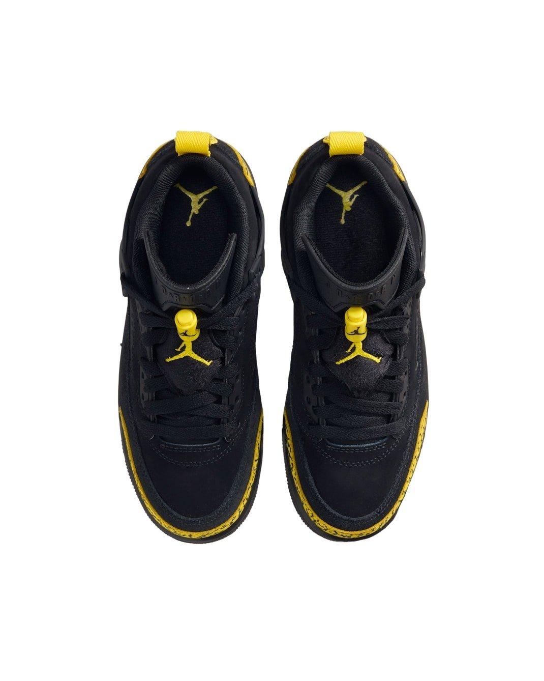 Jordan Spizike Low "Black/Speed Yellow" Grade School Boys' Shoe - BLACK/YELLOW Thumbnail View 3