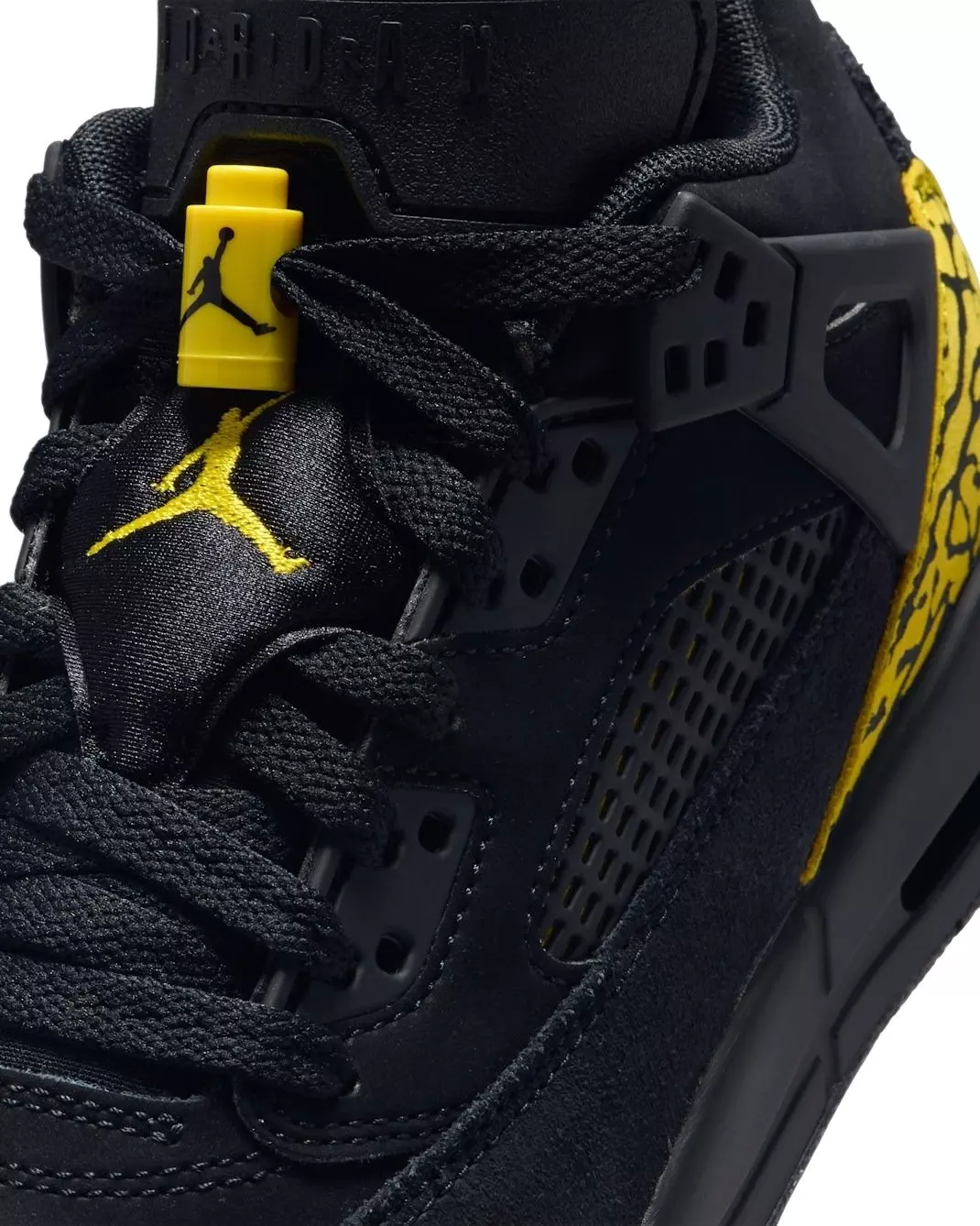 Jordan Spizike Low "Black/Speed Yellow" Grade School Boys' Shoe - BLACK/YELLOW