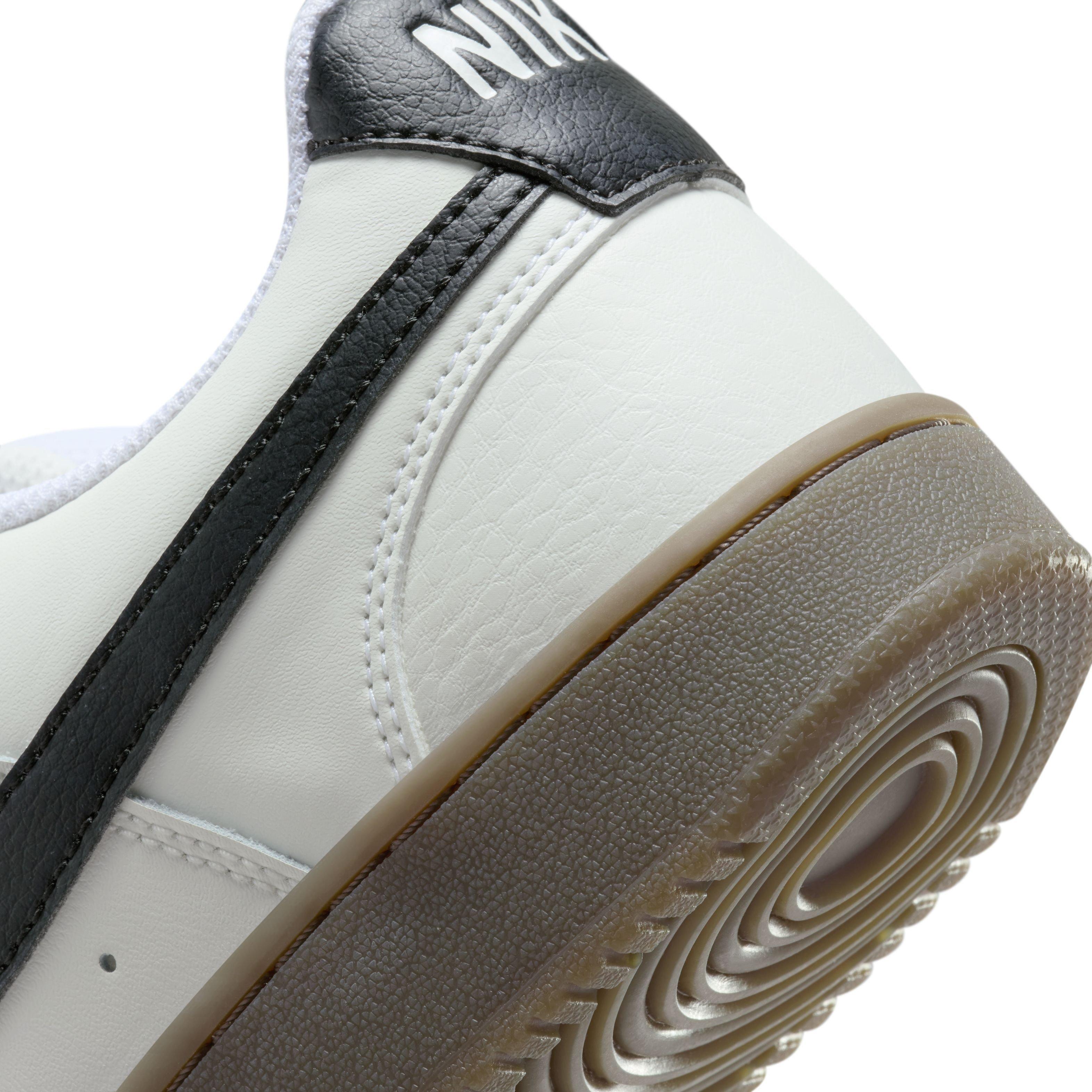 ■Nike■ Coat Vision Low M Sailite Orewood Brown White Black Nike Court Vision Low 
