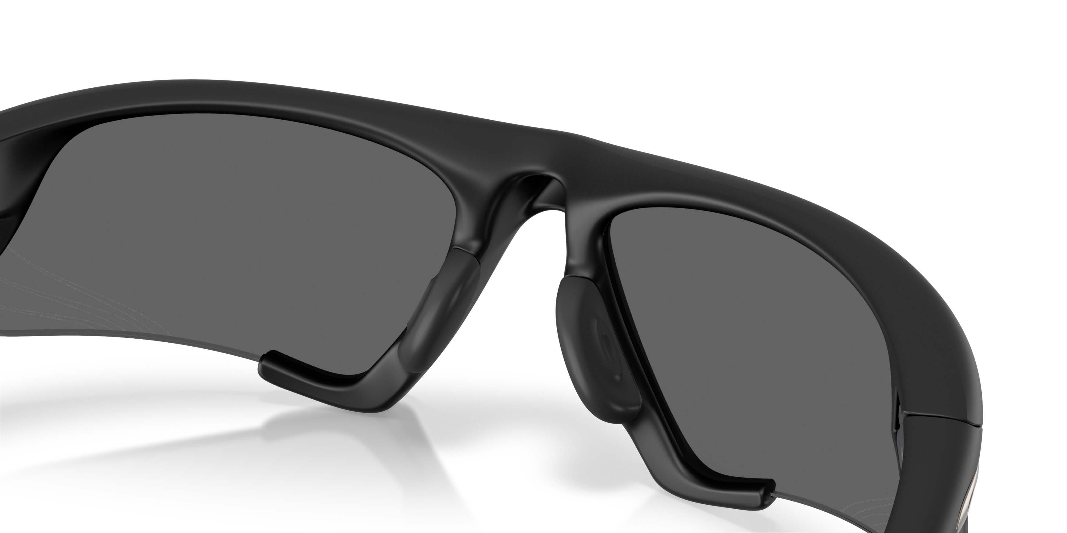Oakley Suture Jacket Prizm Black Sunglasses &ndash; Matte Black - BLACK/GREY Thumbnail View 5